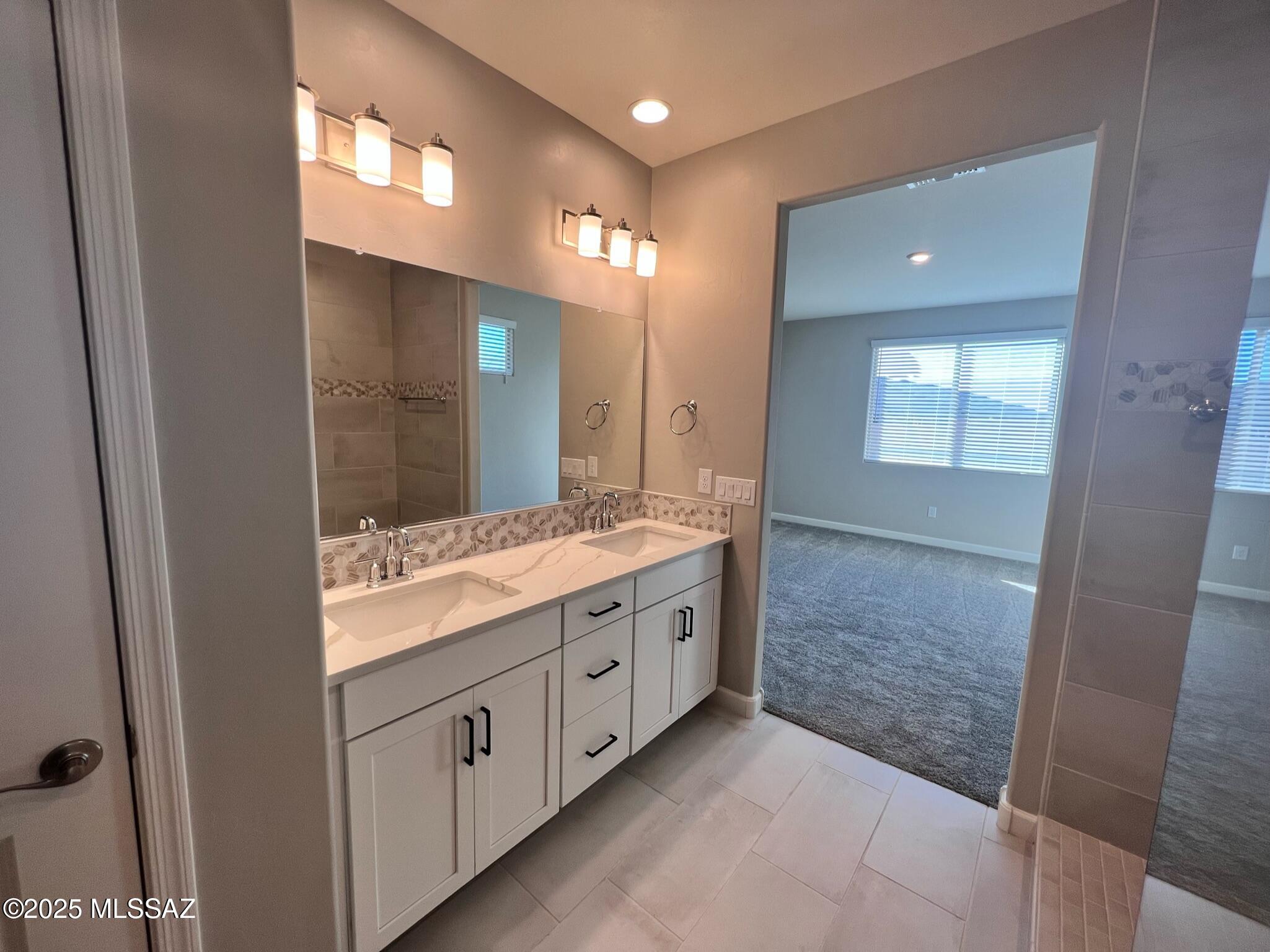 Saguaros Viejos East Phase 2 - Residential Lease
