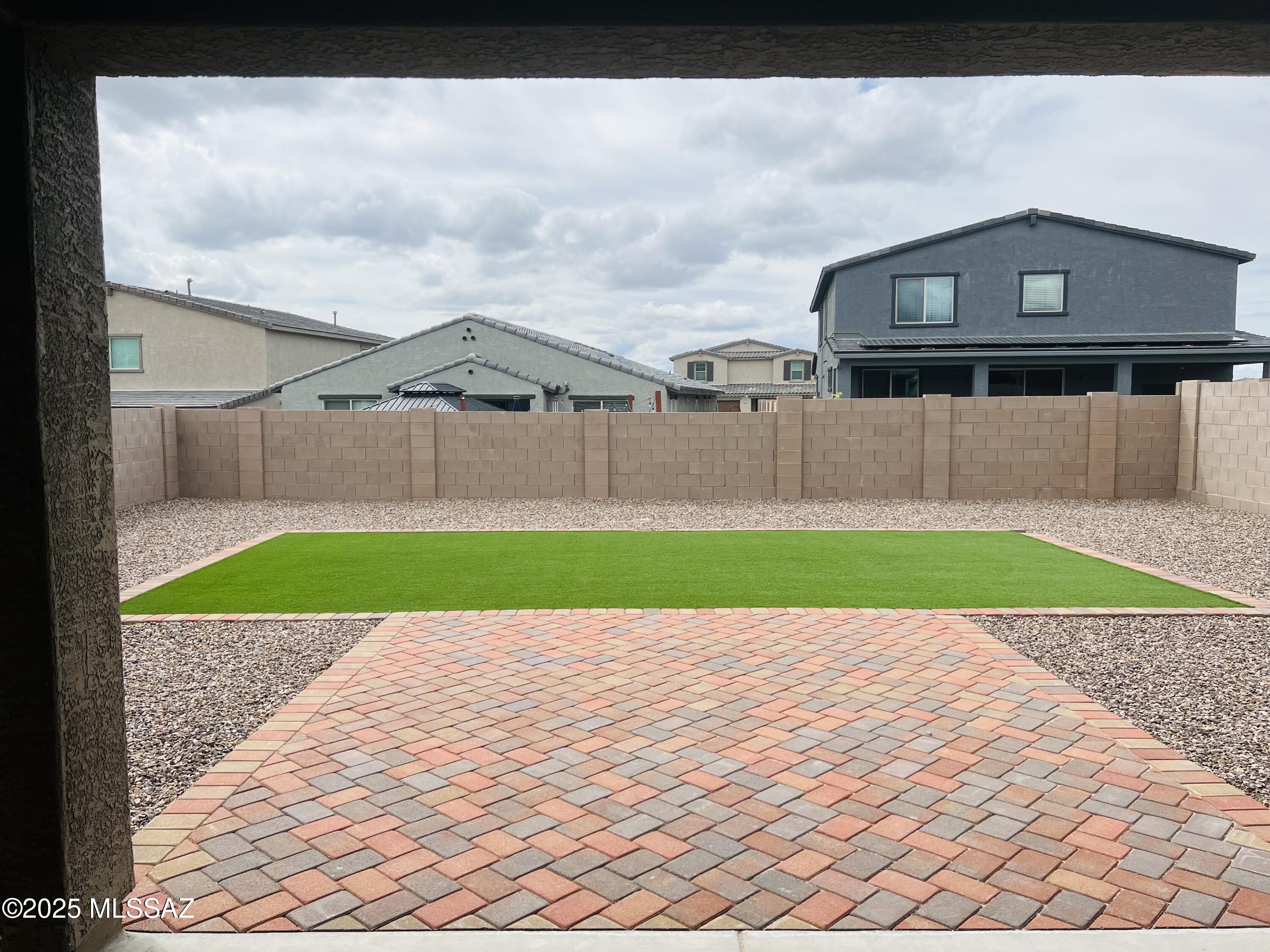 Saguaros Viejos East Phase 2 - Residential Lease