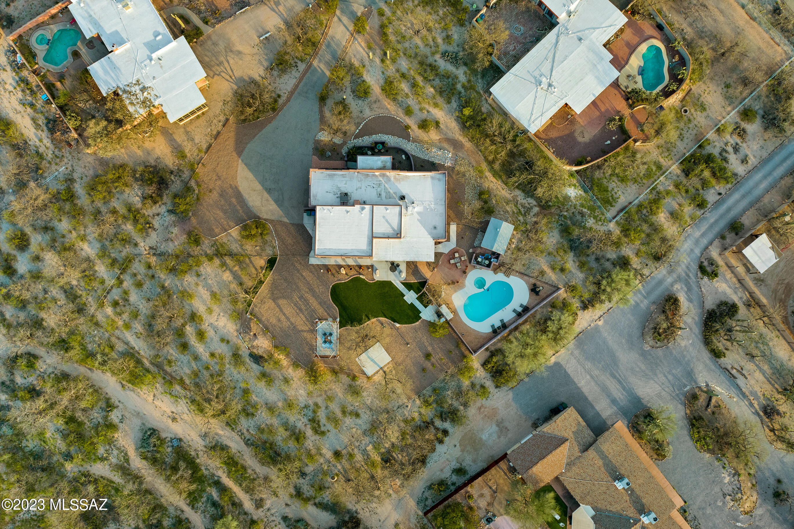 Tres Lomas (1-147) - Residential