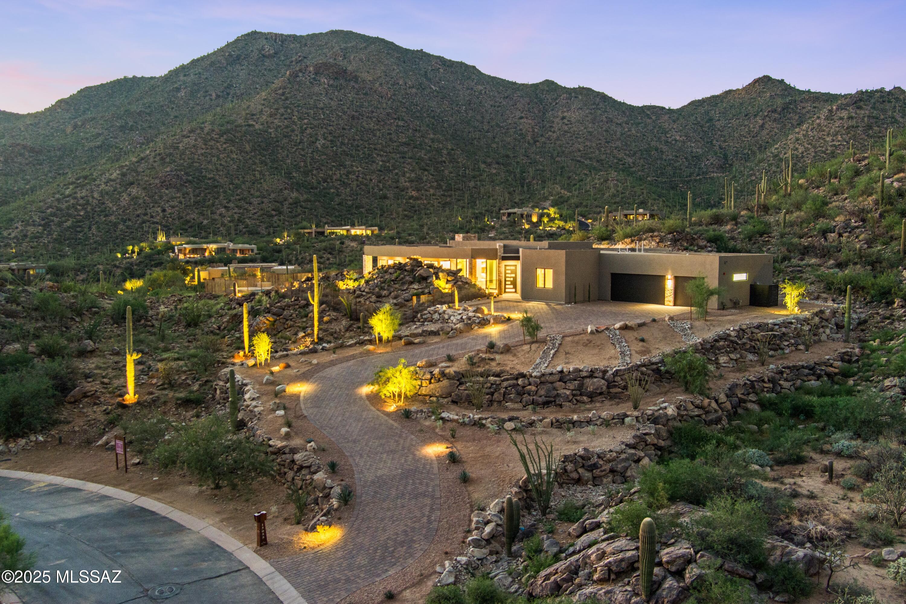 Canyon Pass At Dove Mountain - Residential