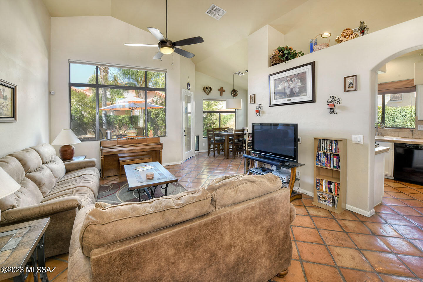 Catalina Point (1-32) - Residential