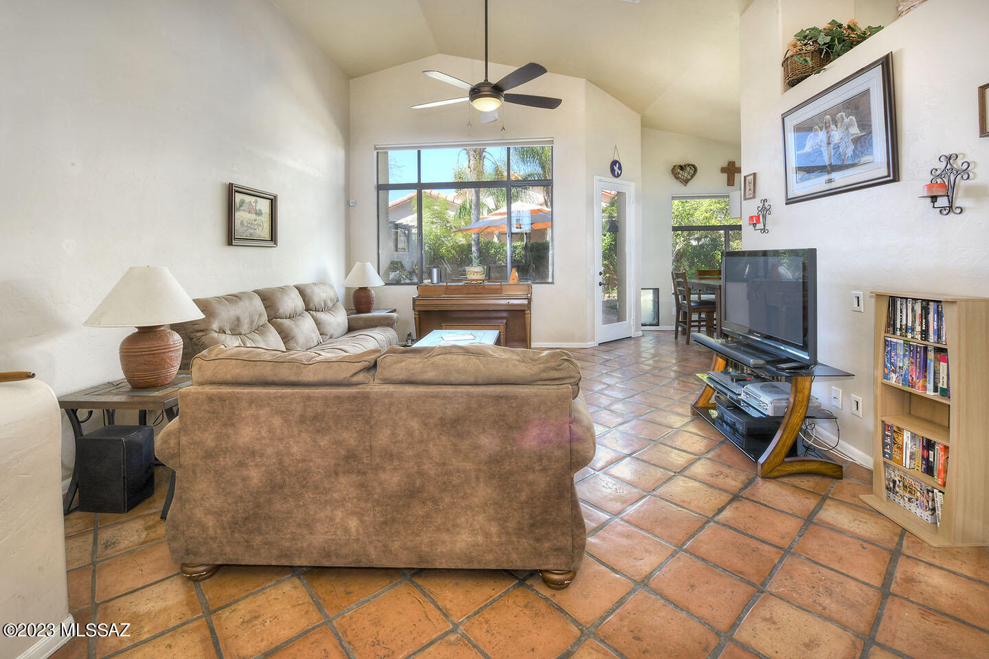 Catalina Point (1-32) - Residential
