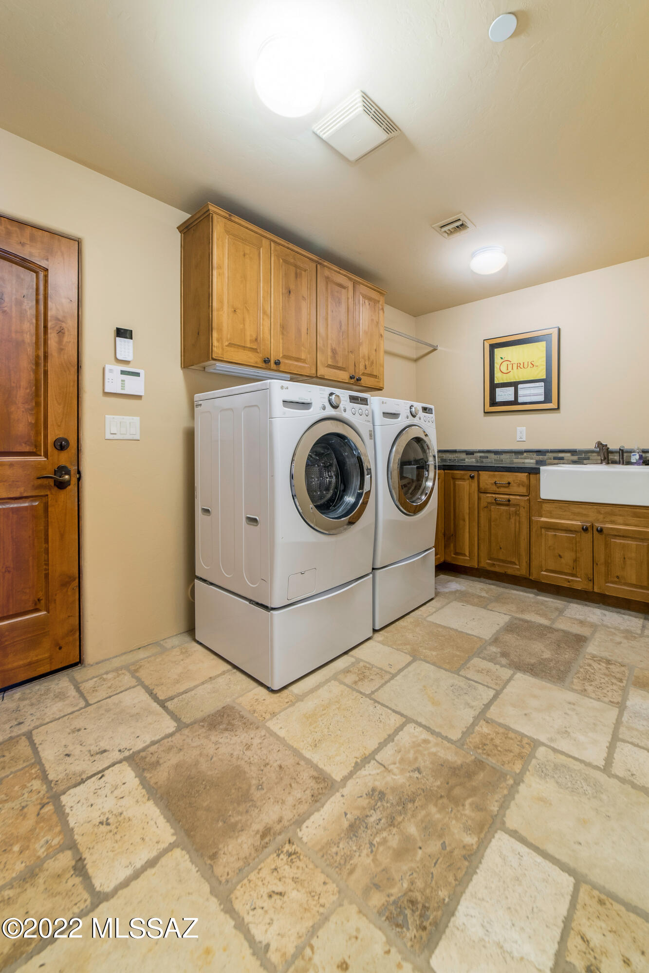 Stone Canyon III - Residential