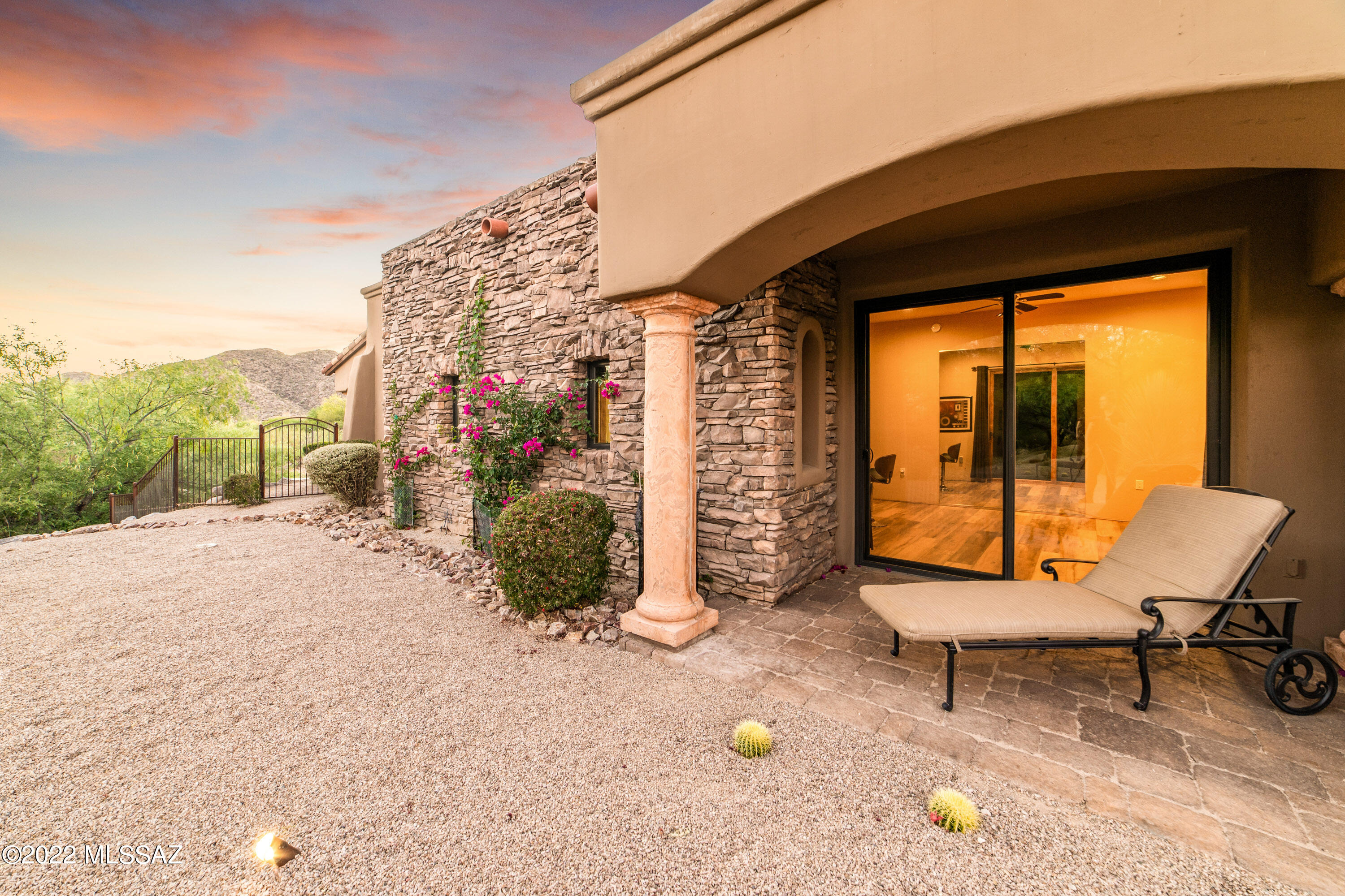 Stone Canyon III - Residential