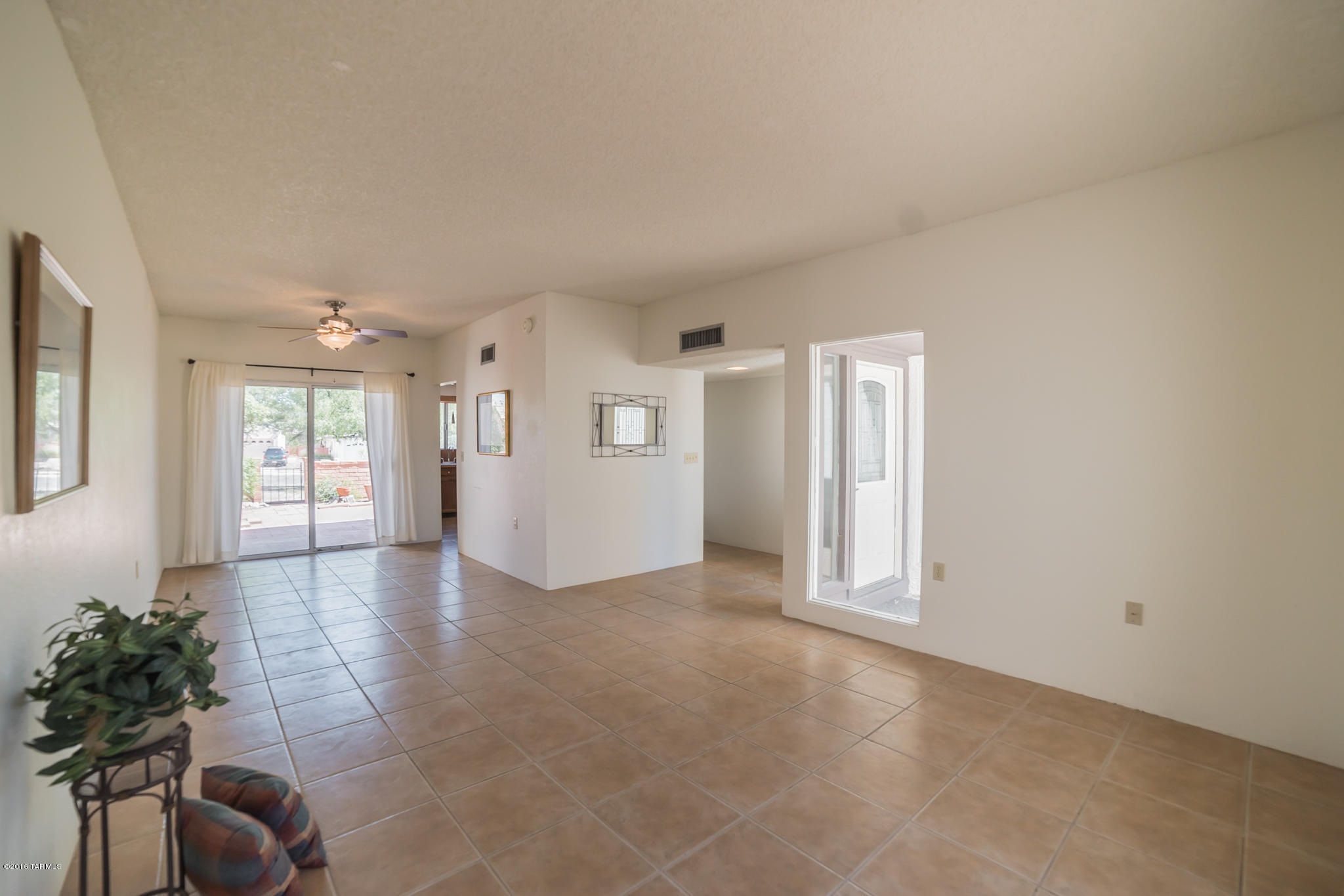 Colonia De Los Alamos - Residential