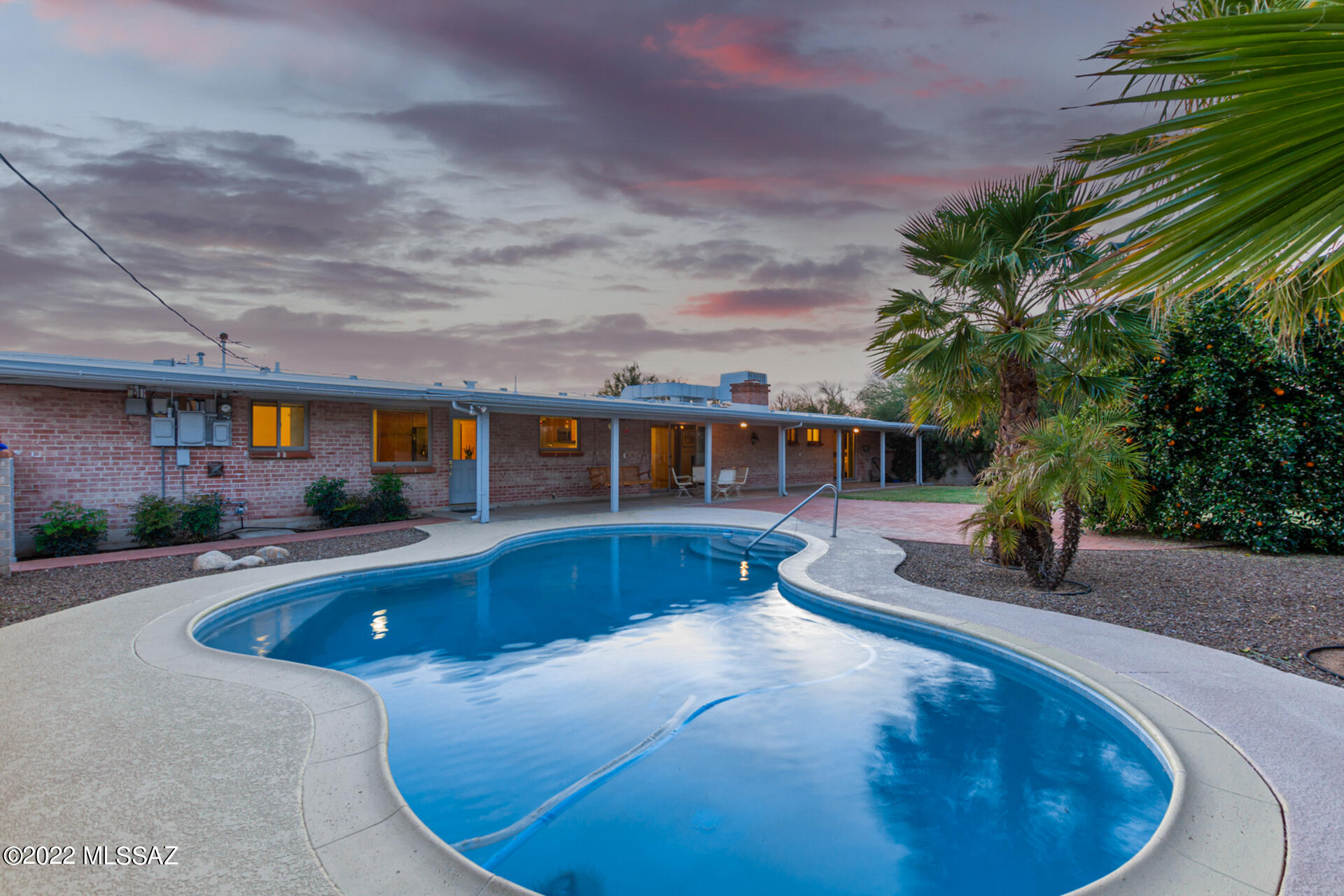 Los Arboles (1-20) - Residential