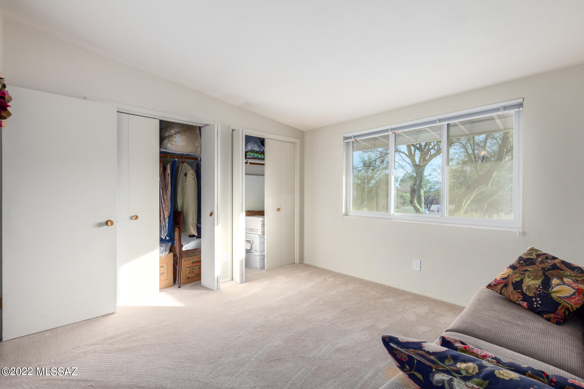 Los Arboles (1-20) - Residential