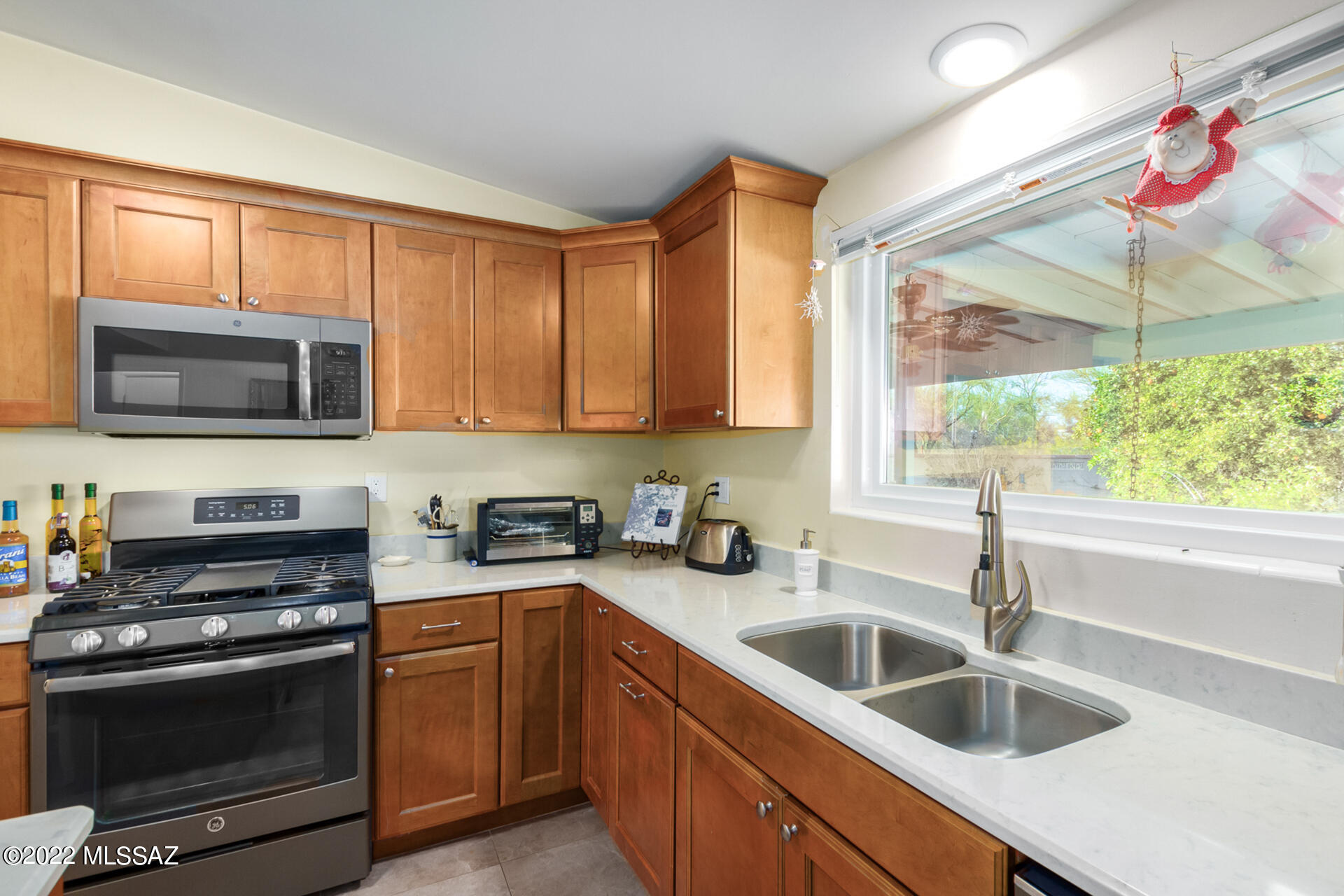 Los Arboles (1-20) - Residential