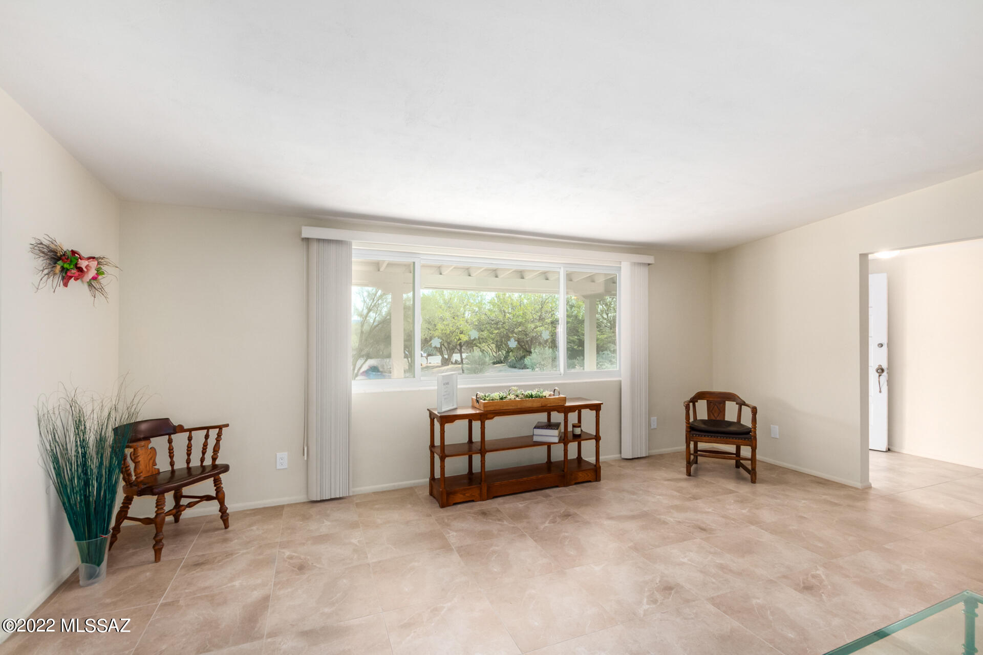 Los Arboles (1-20) - Residential