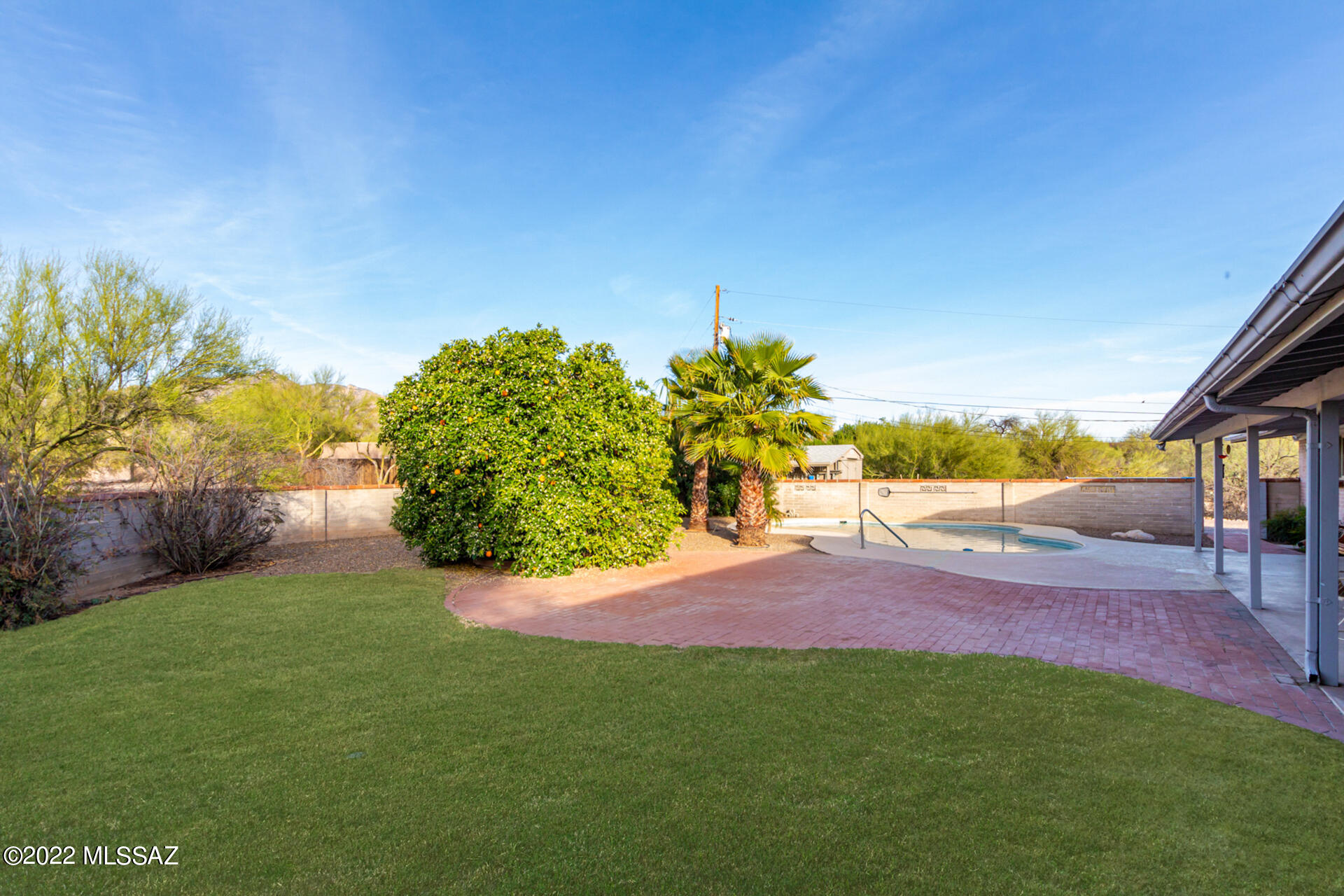 Los Arboles (1-20) - Residential