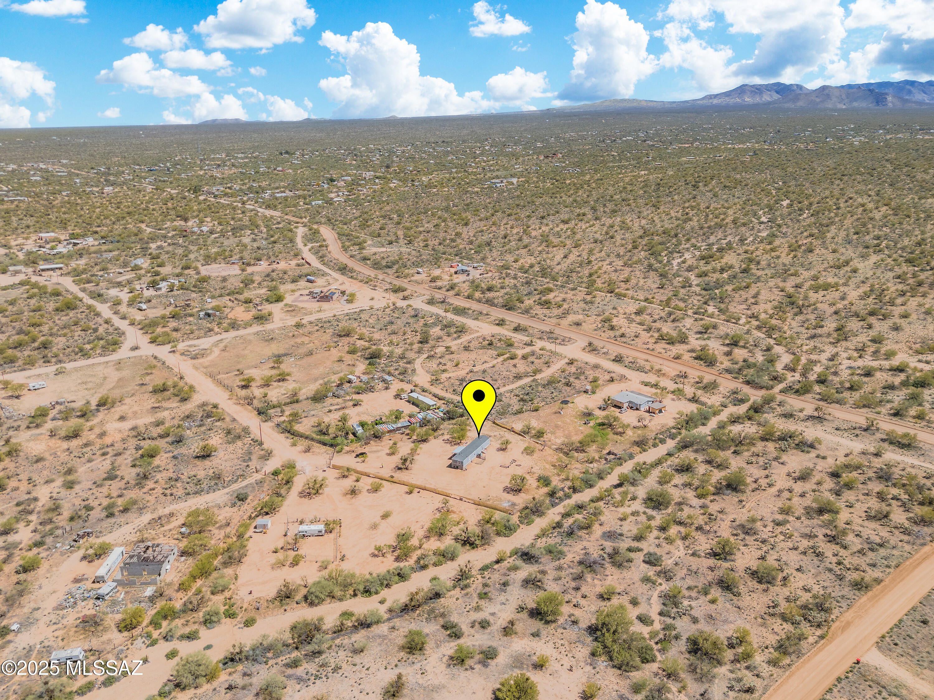 15371 W Cattle Trail