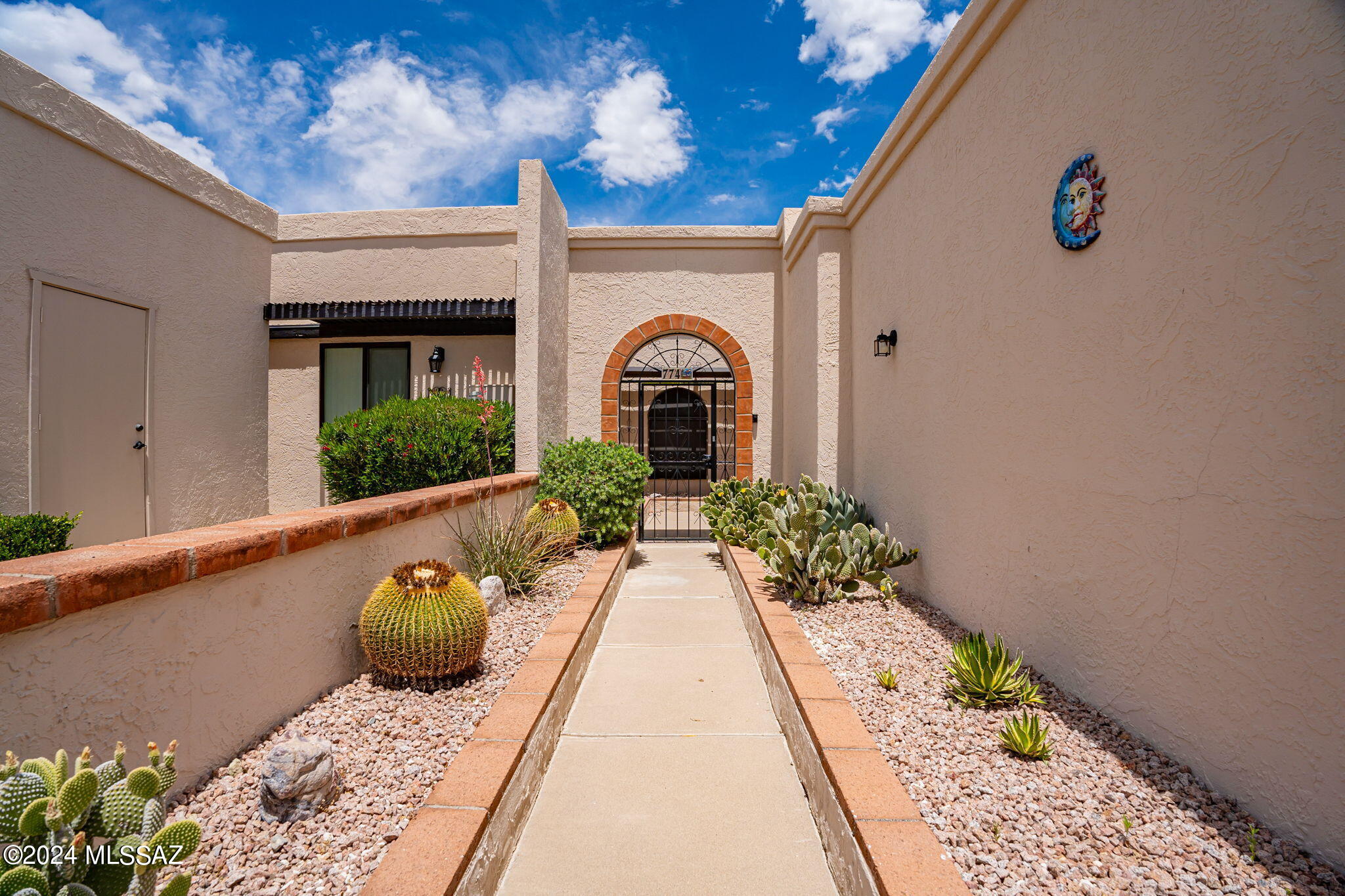 View Green Valley, AZ 85614 townhome