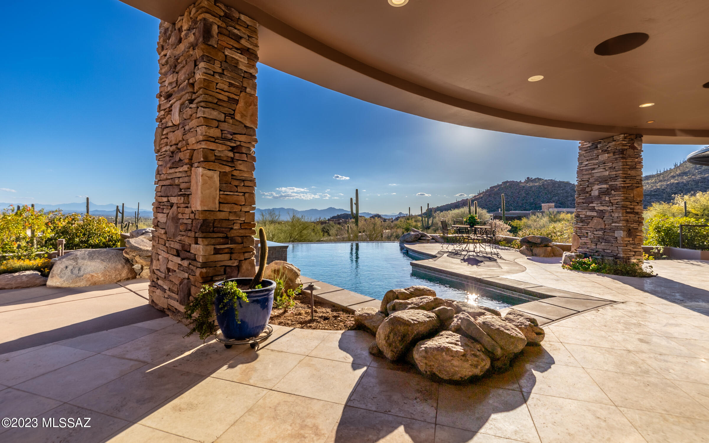 Canyon Pass At Dove Mountain - Residential