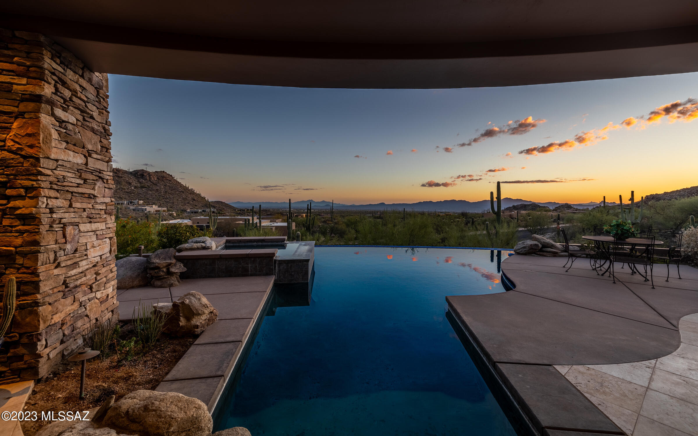 Canyon Pass At Dove Mountain - Residential