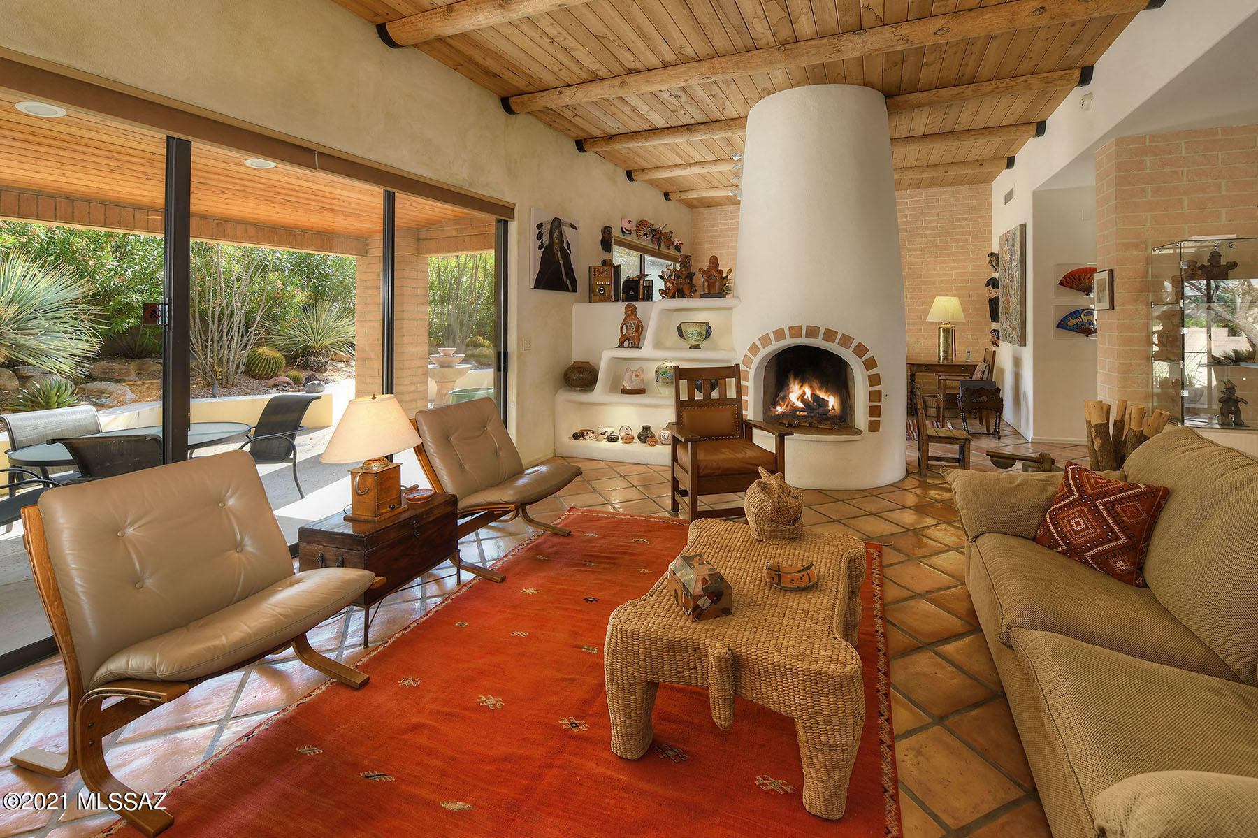 Finisterra II (211-302) - Residential