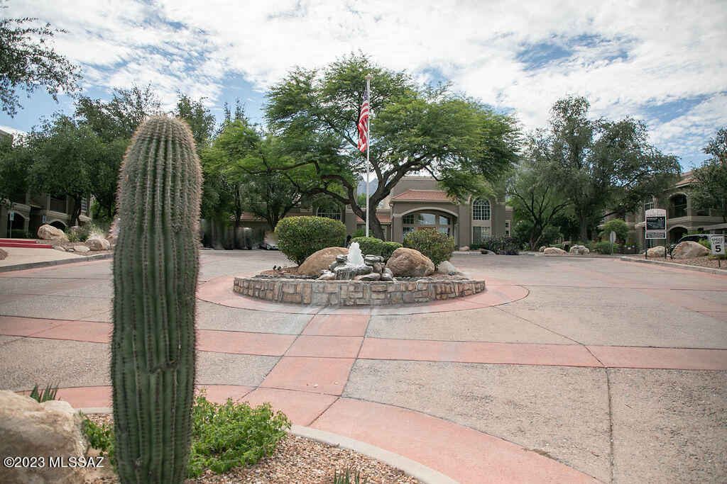 The Boulders at La Reserve Condominiums - Residential