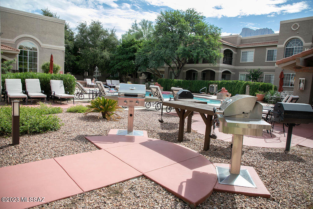 The Boulders at La Reserve Condominiums - Residential