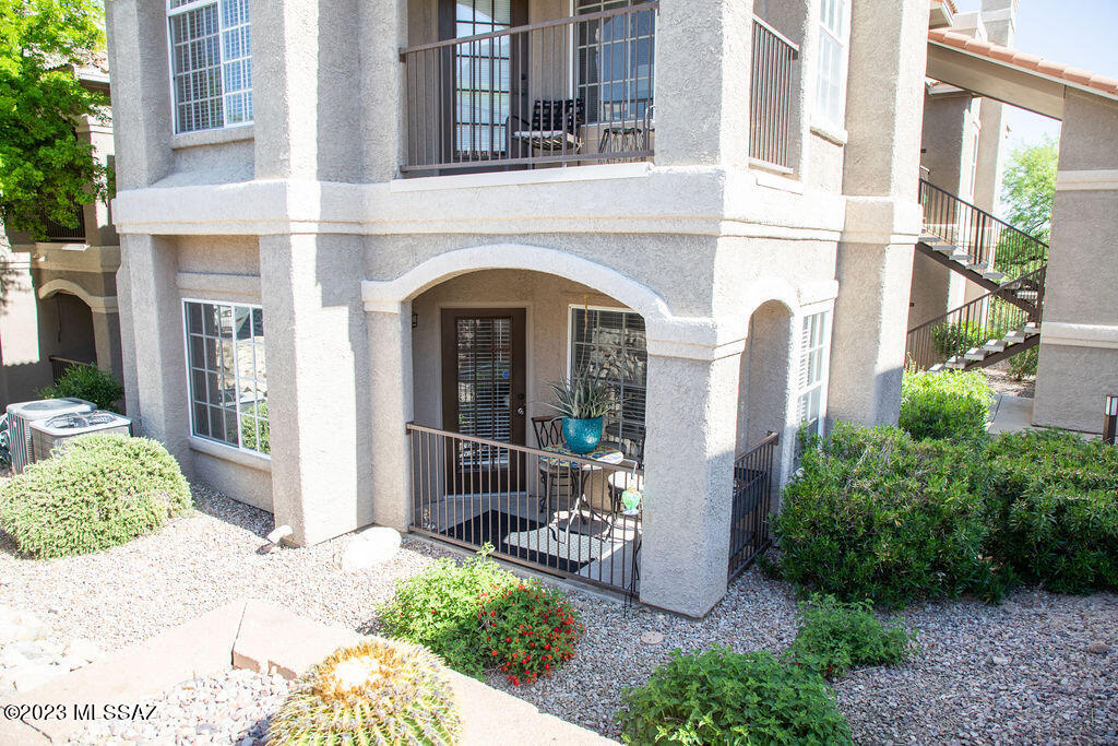 The Boulders at La Reserve Condominiums - Residential