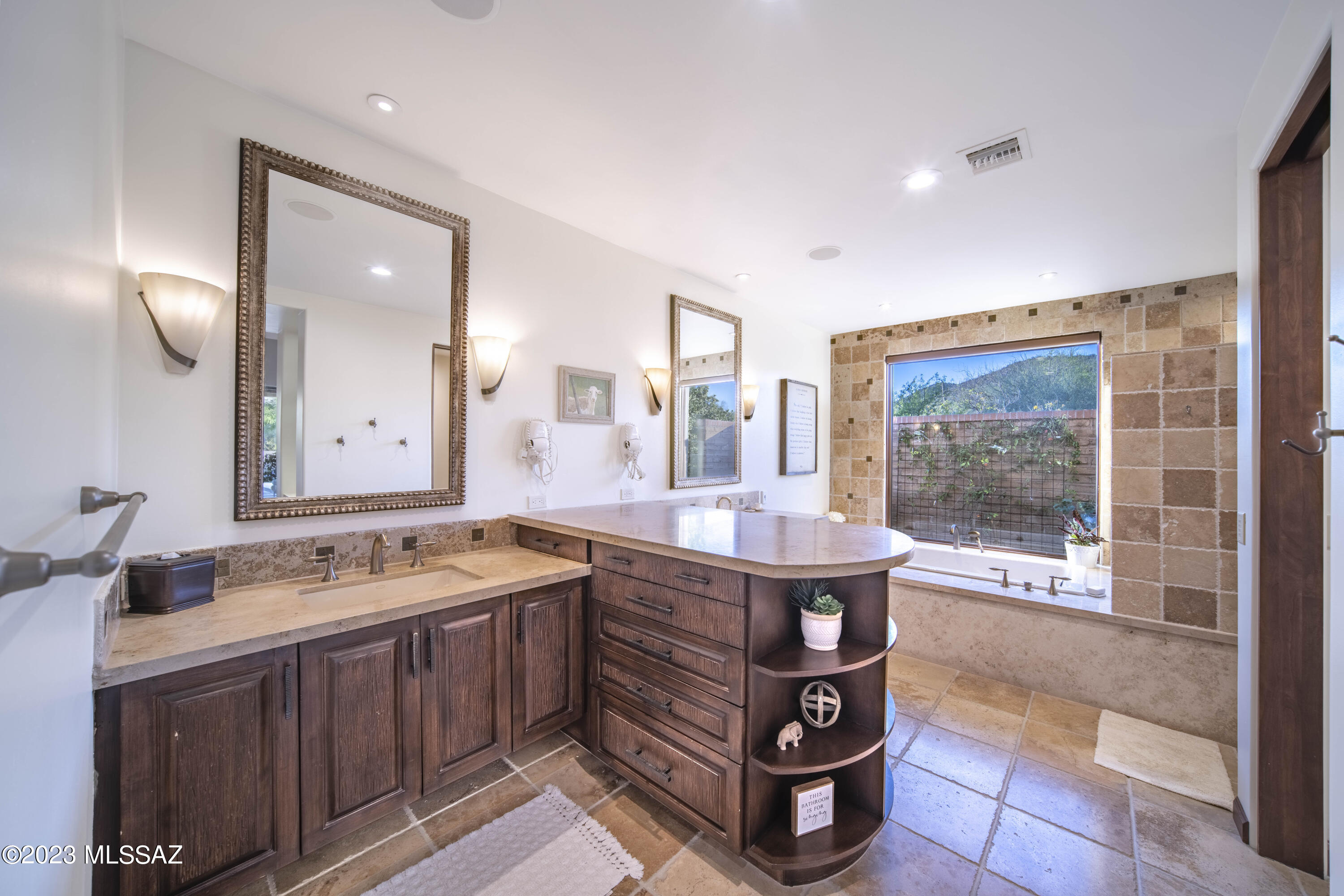 Canyon Pass At Dove Mountain(1-48) - Residential