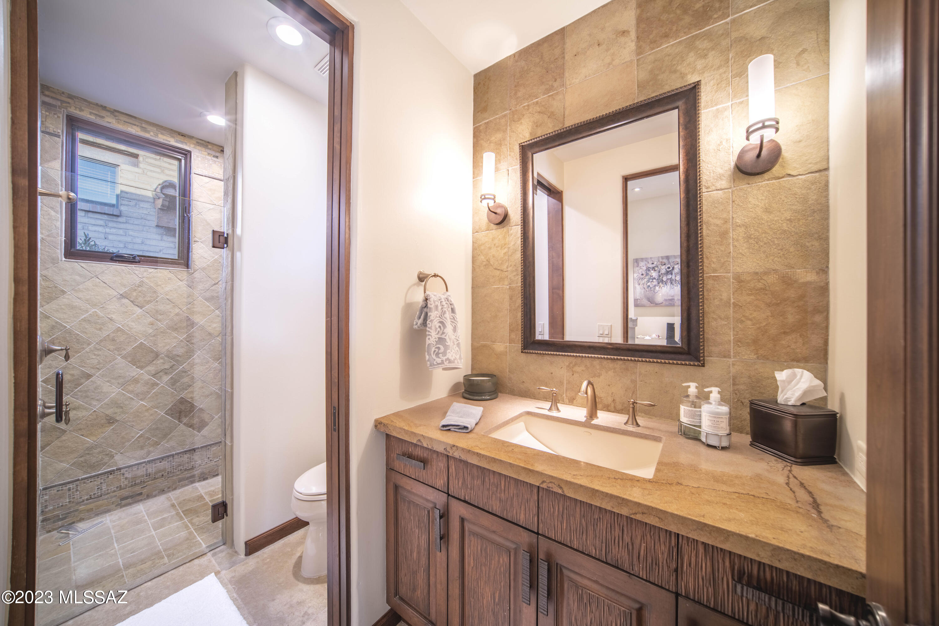 Canyon Pass At Dove Mountain(1-48) - Residential