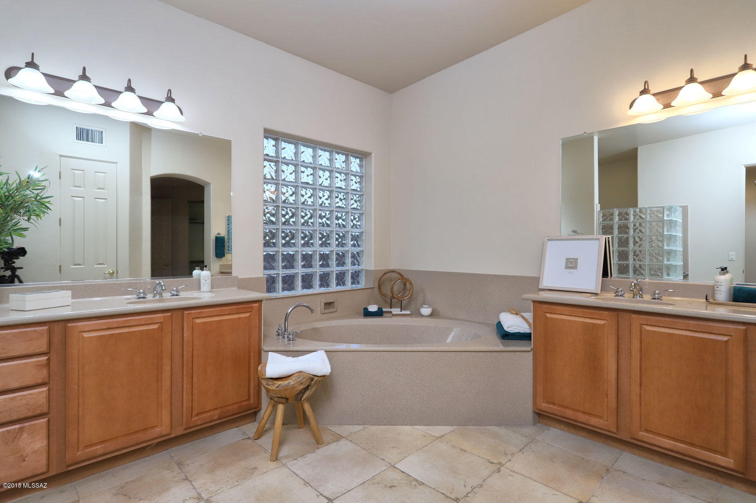 Dos Lagos at Dove Mountain (1-91) - Residential