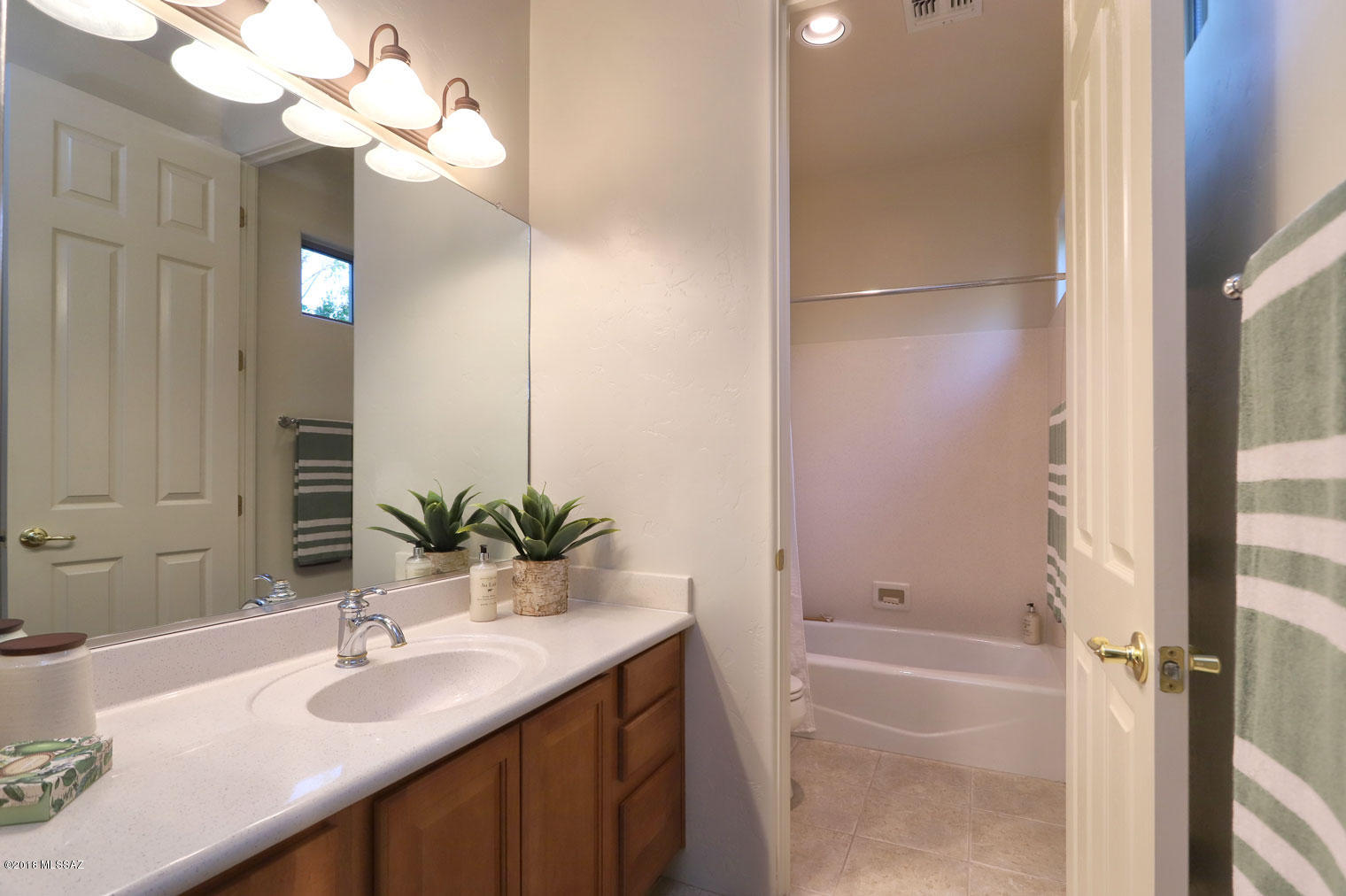 Dos Lagos at Dove Mountain (1-91) - Residential