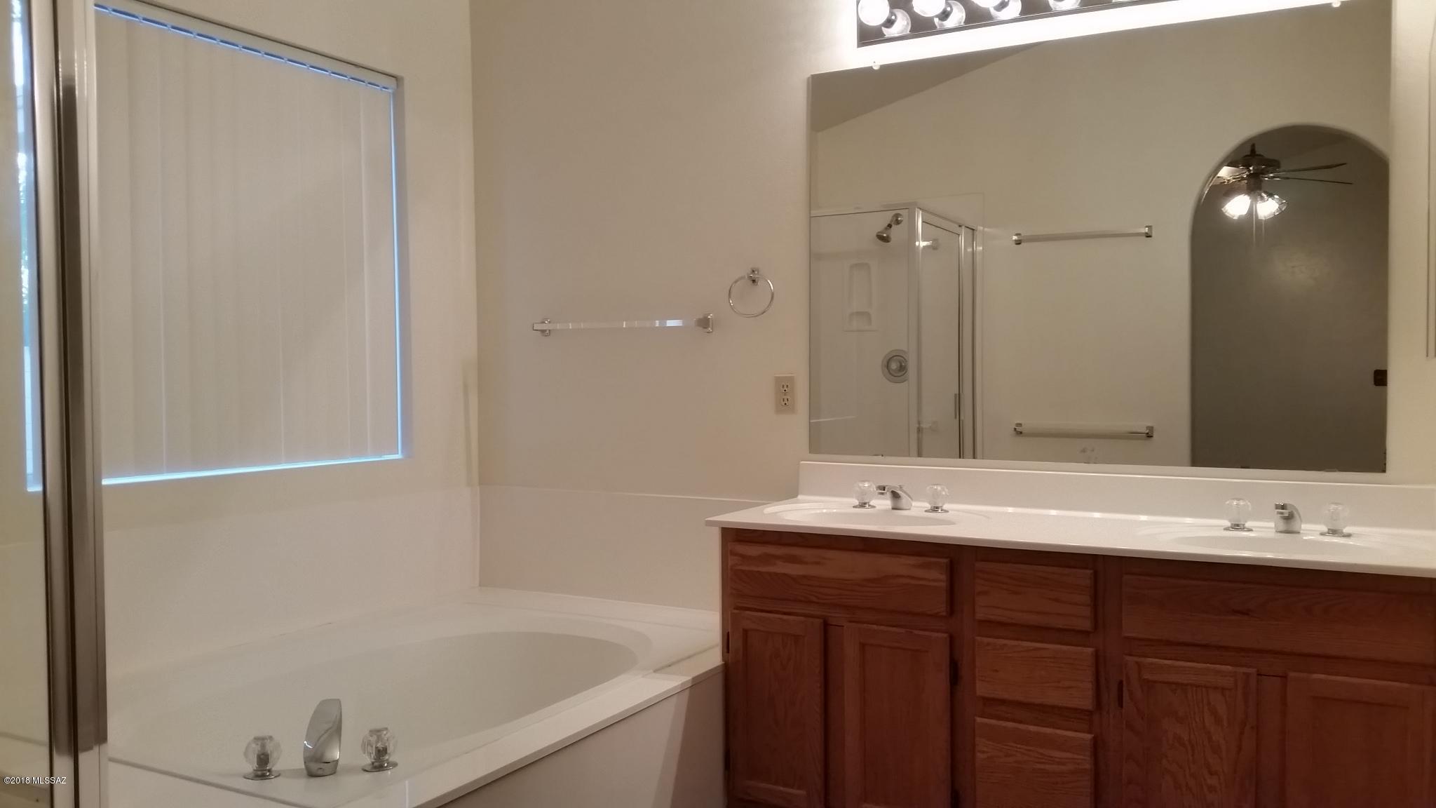 Copper Creek II (1-235) - Residential Lease