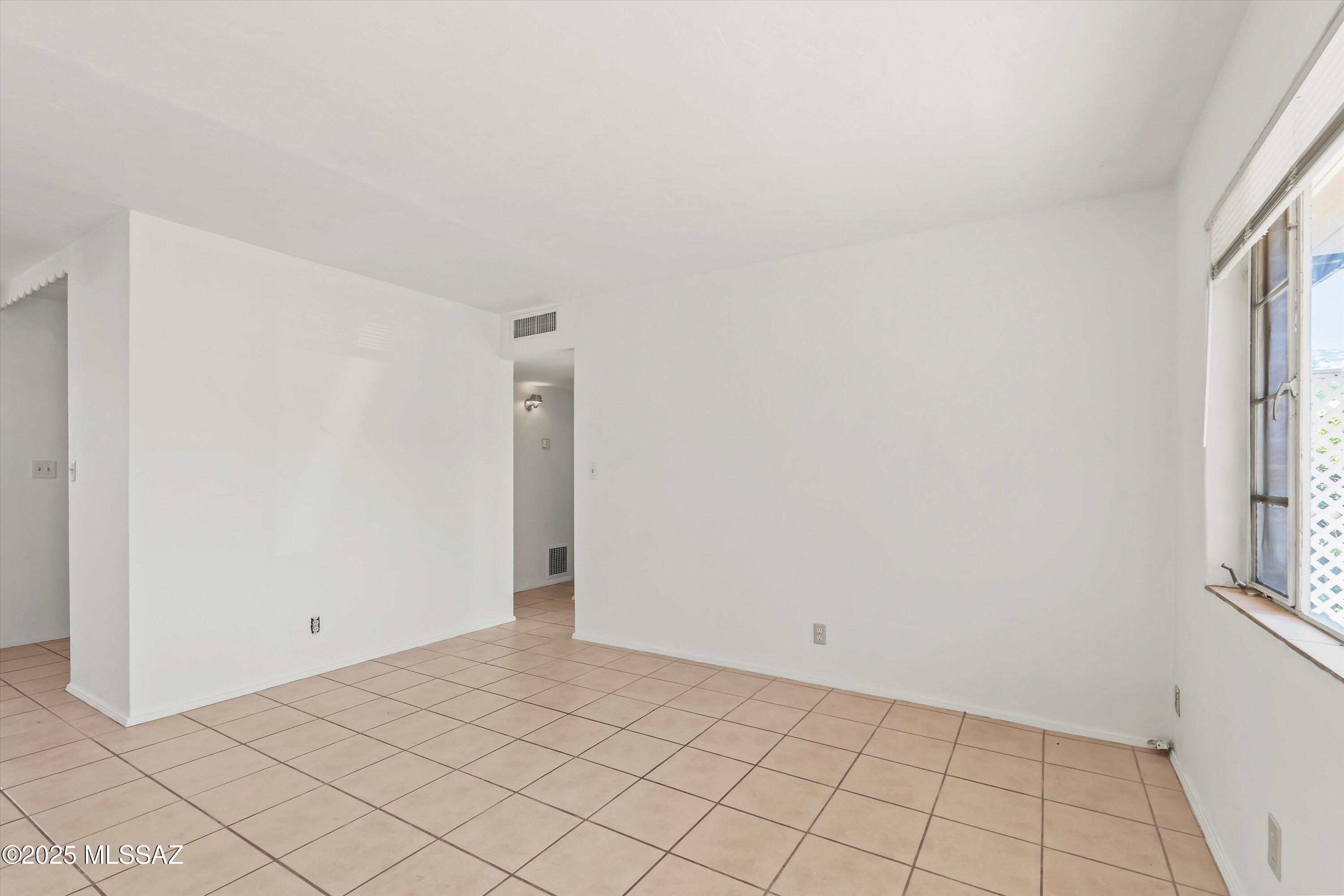 1321 N Palo Verde Boulevard