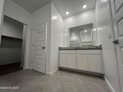 A home in Marana