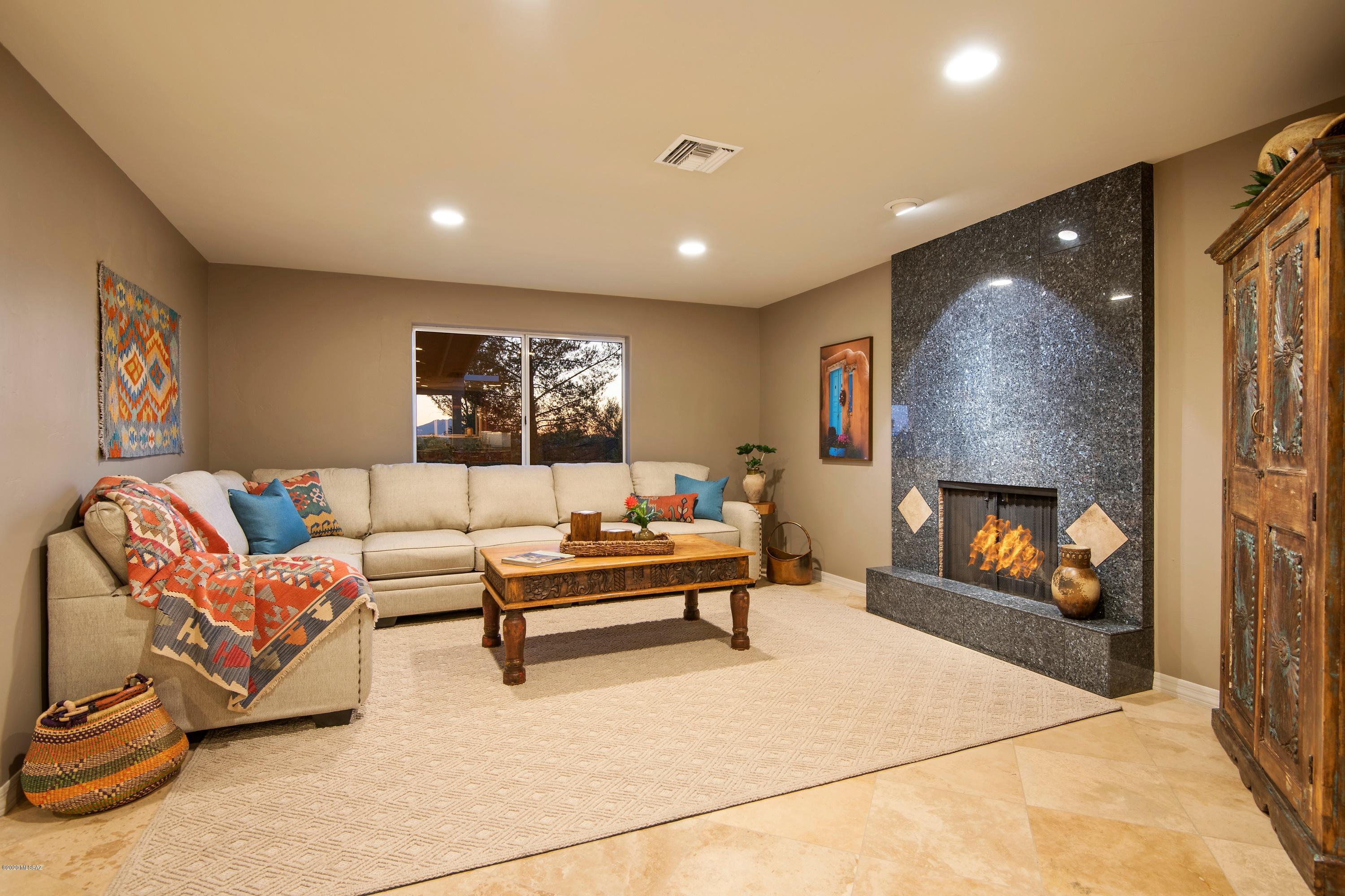 Catalina Foothills Estates NO. 7 - Residential