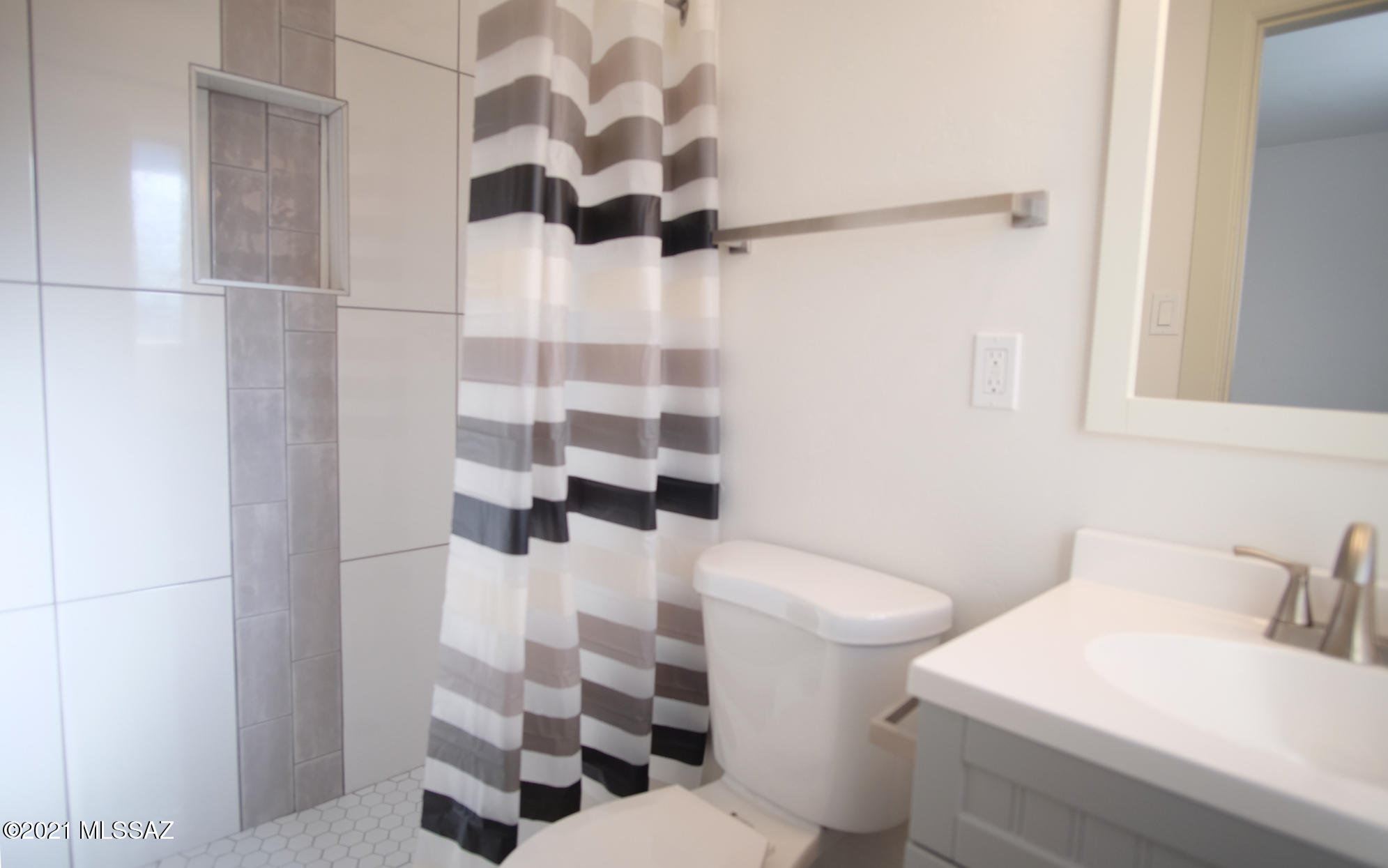 Terra Del Sol - Residential Lease