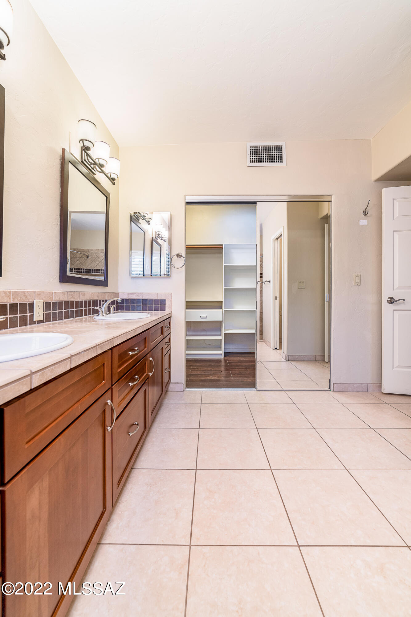 Shadow Hills (484-595) - Residential