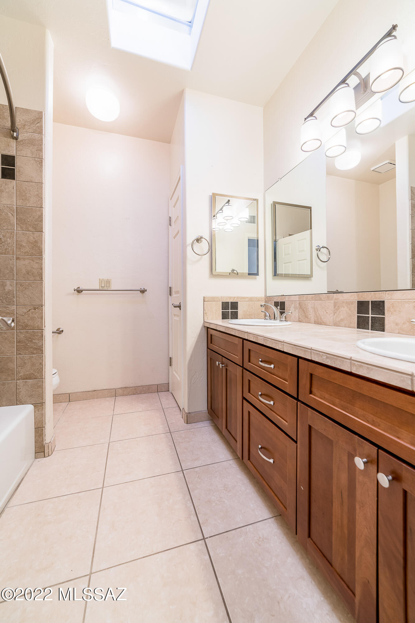 Shadow Hills (484-595) - Residential