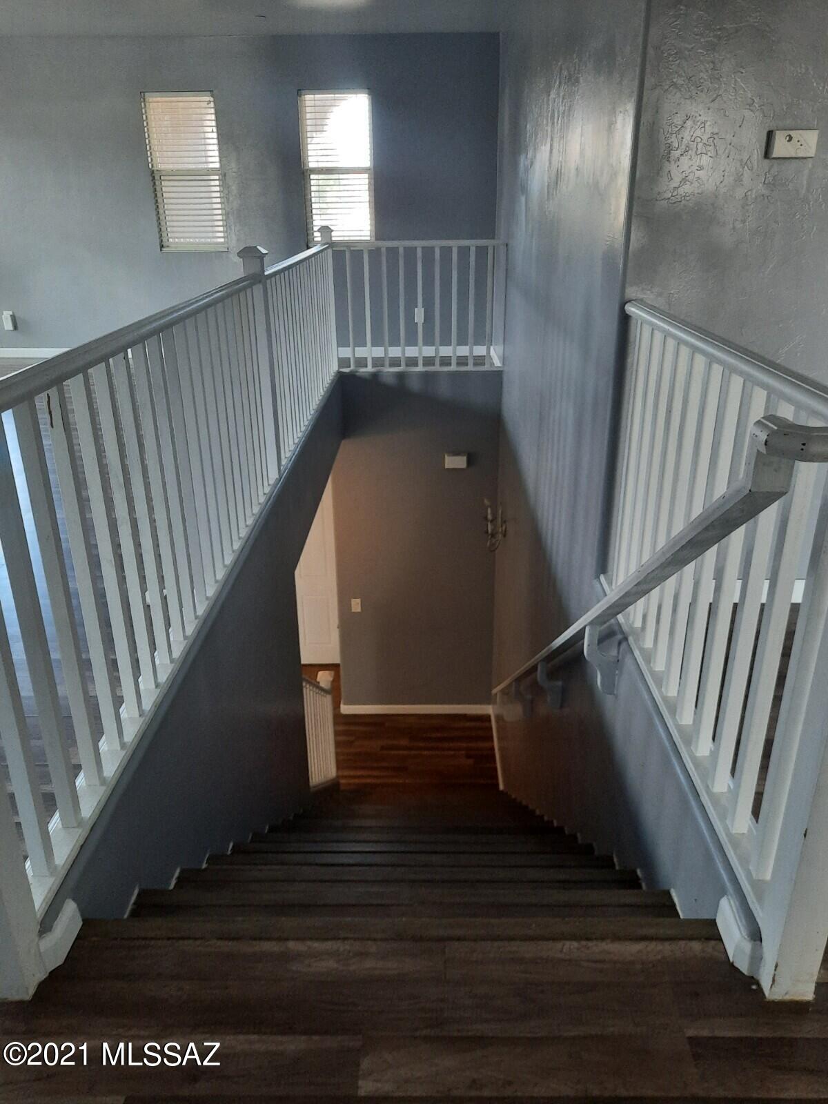 Black Horse (1-411) - Residential