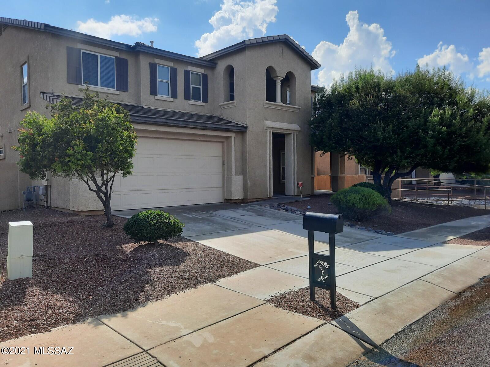 Black Horse (1-411) - Residential