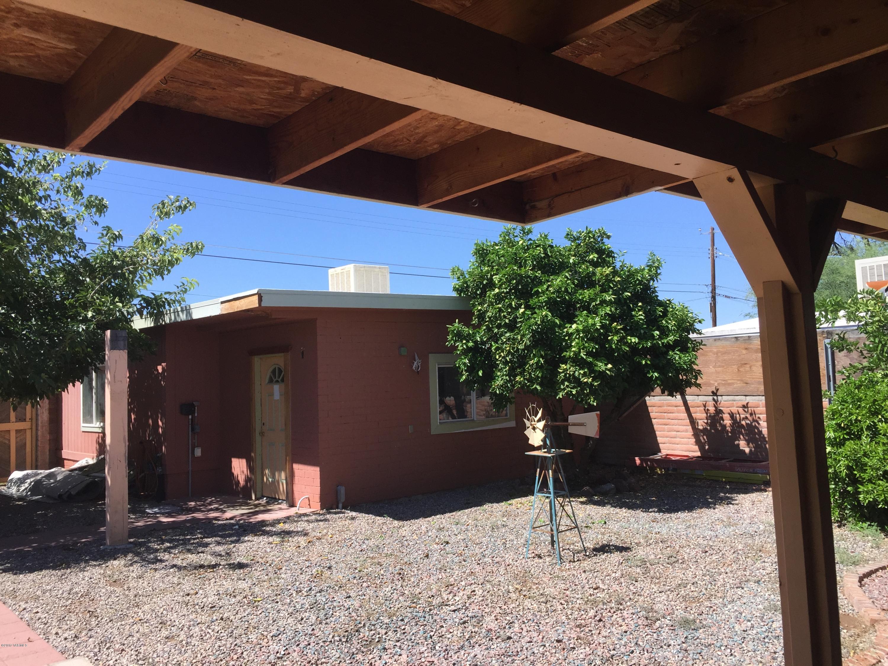 Vista Del Lago - Residential