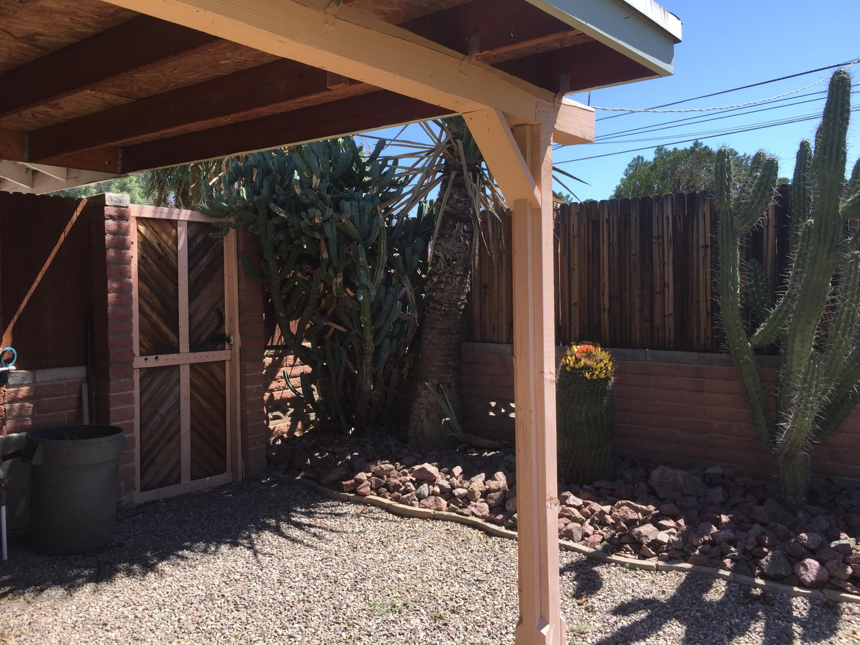 Vista Del Lago - Residential