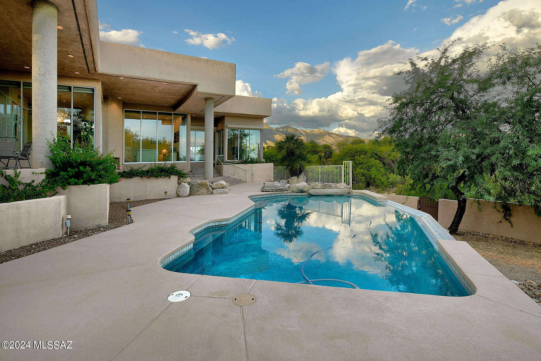 Catalina Foothills Estates NO. 3 - Residential