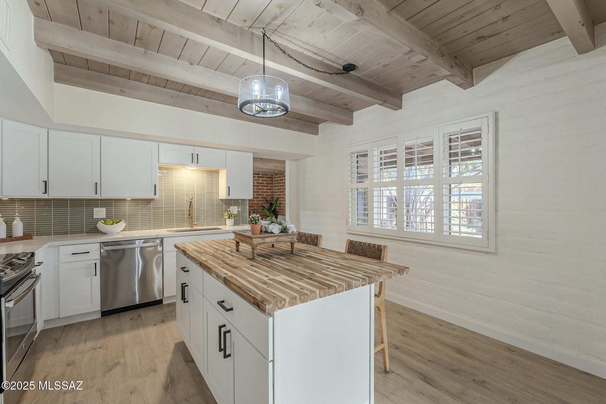 Crest View - Residential
