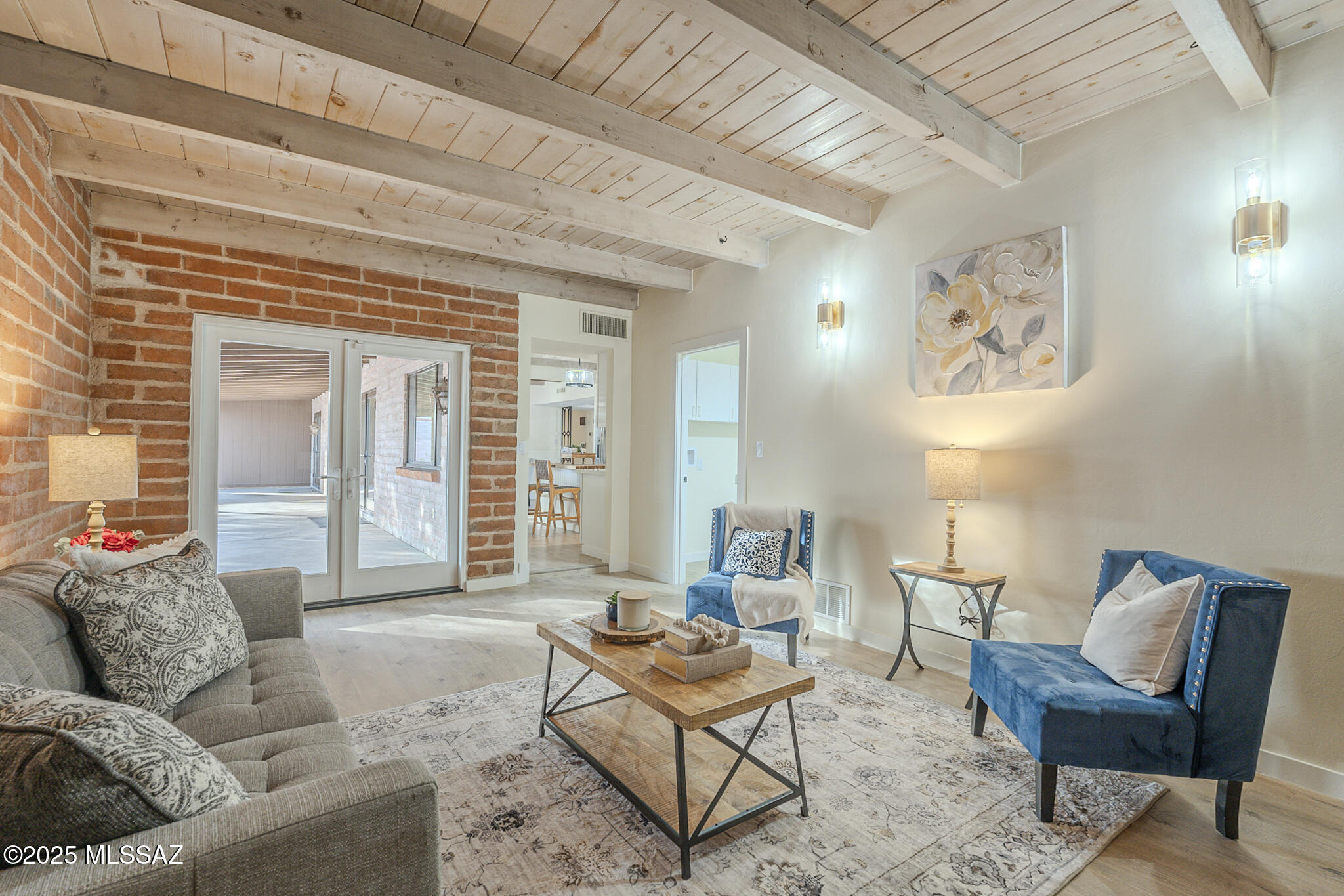 Crest View - Residential