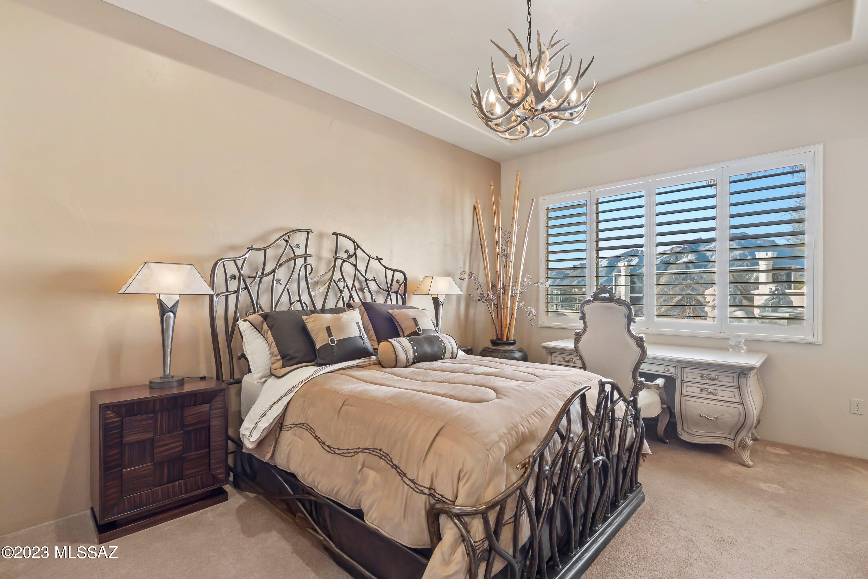 Sabino Mountain (1-290) - Residential