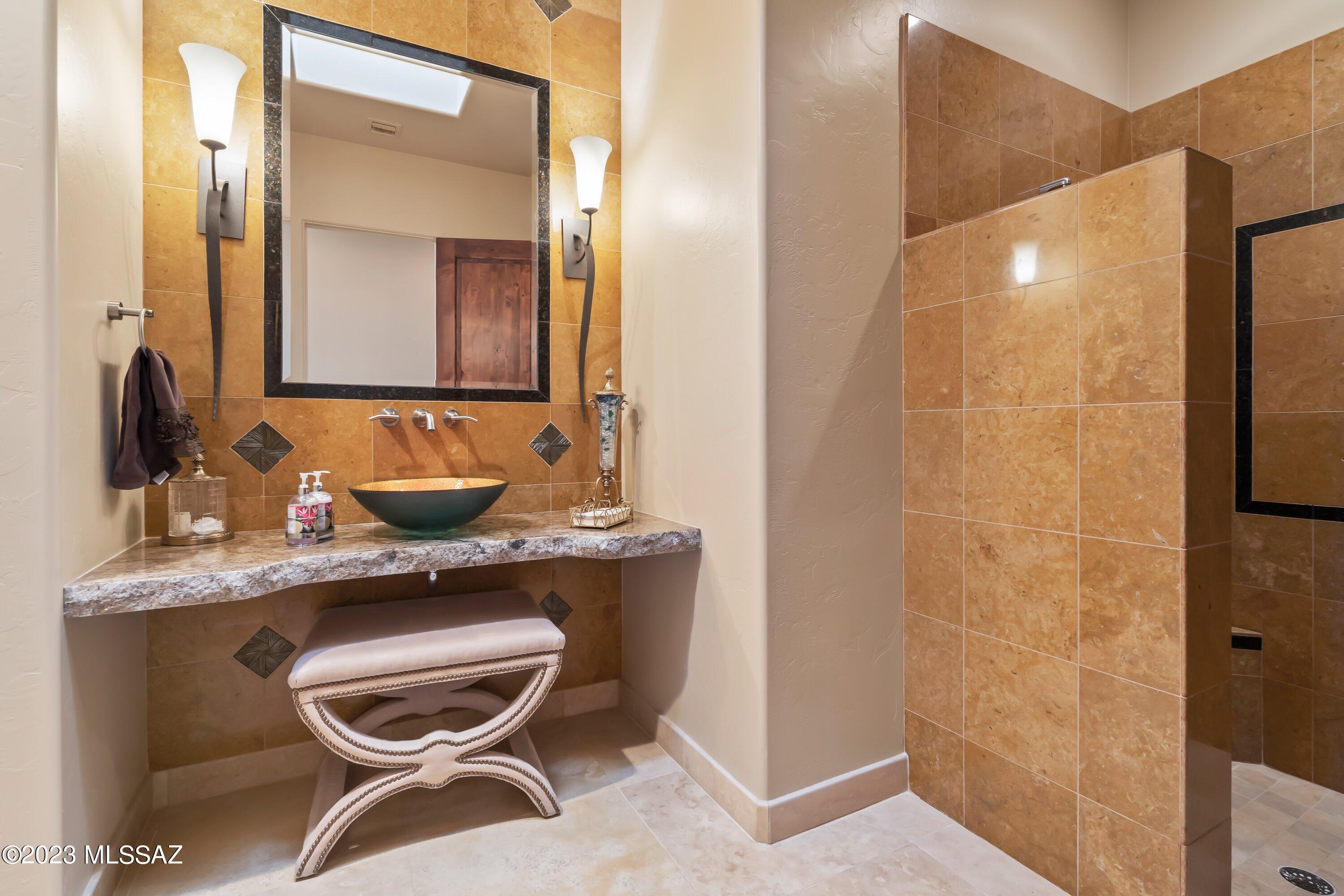 Sabino Mountain (1-290) - Residential