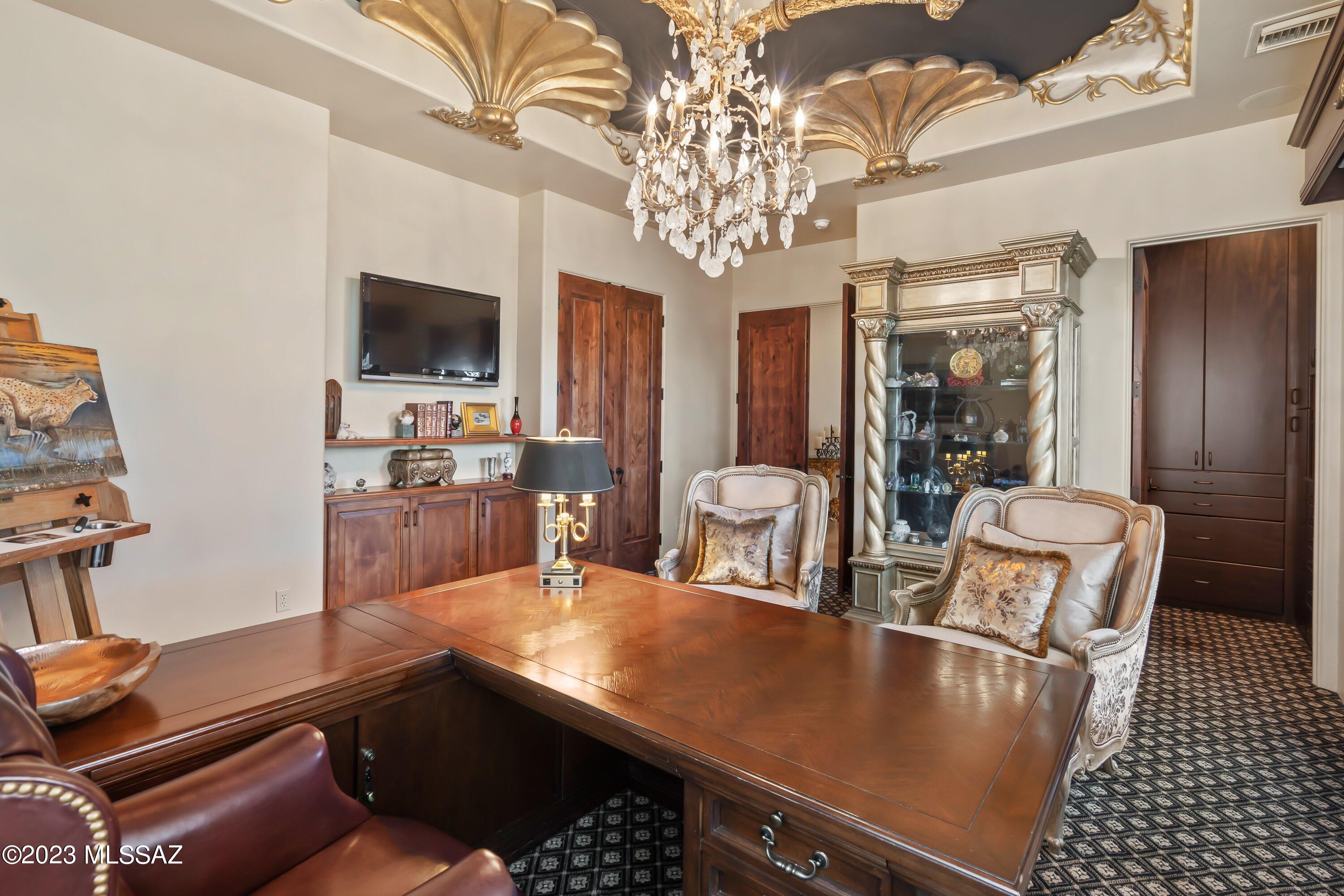 Sabino Mountain (1-290) - Residential