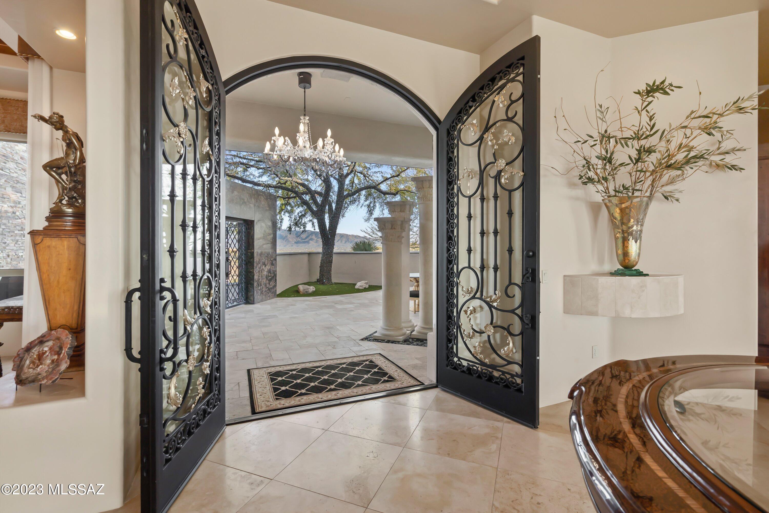 Sabino Mountain (1-290) - Residential