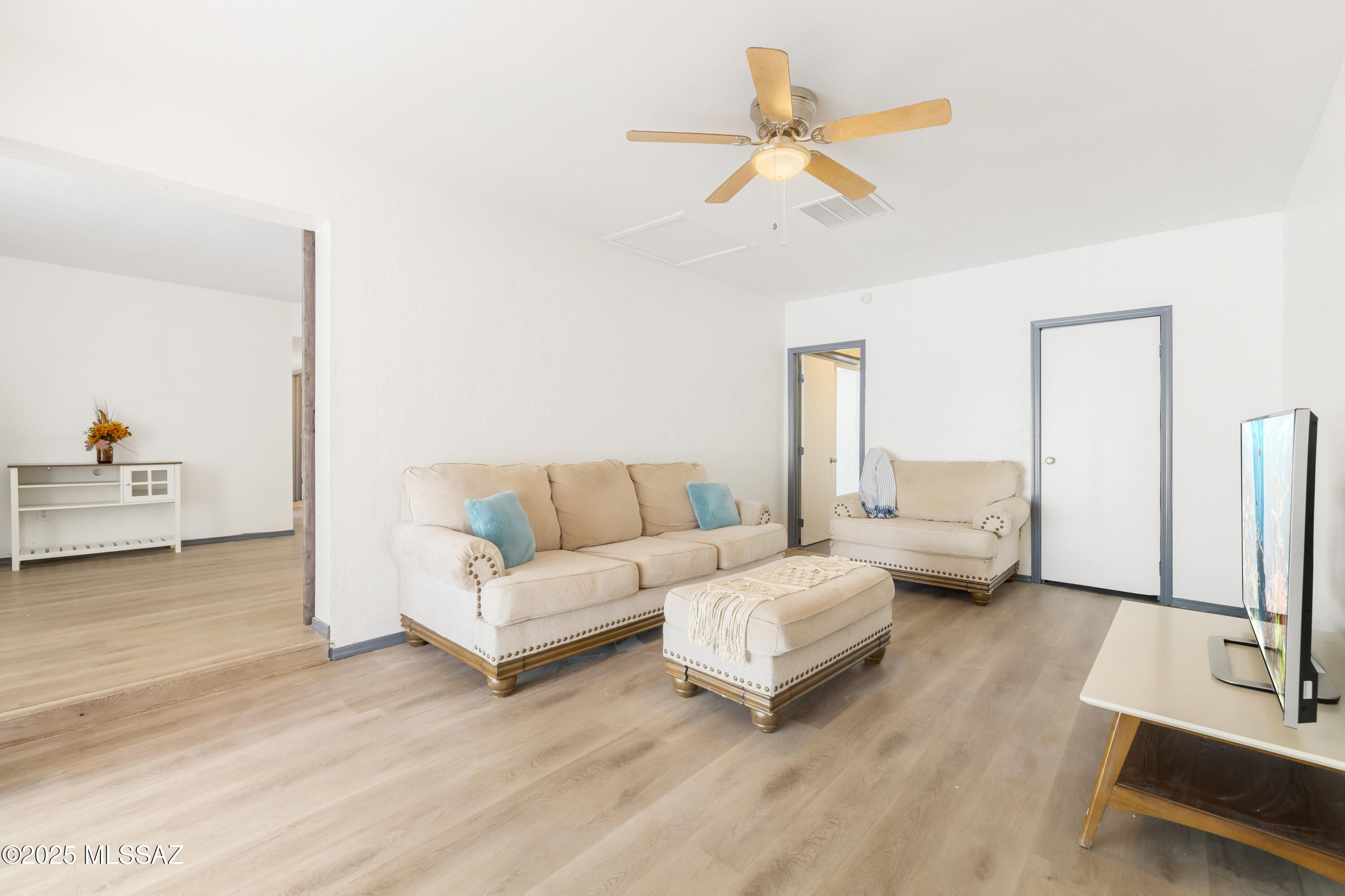 641 W Calle Castile