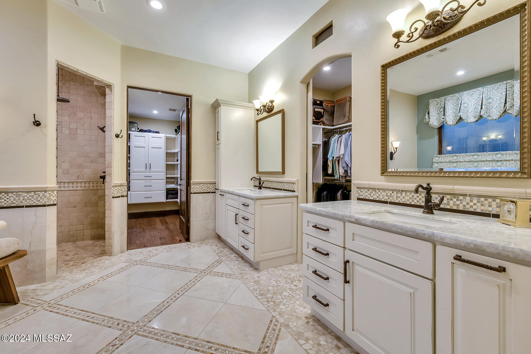 Canyon Pass At Dove Mountain - Residential