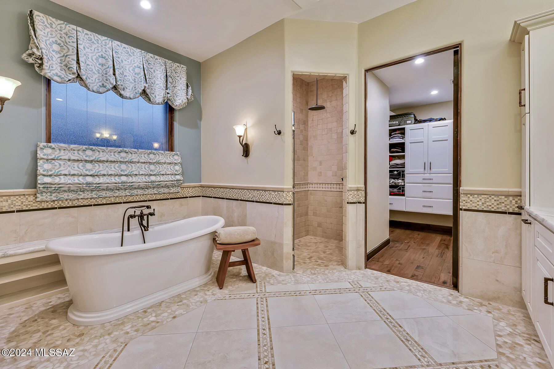 Canyon Pass At Dove Mountain - Residential
