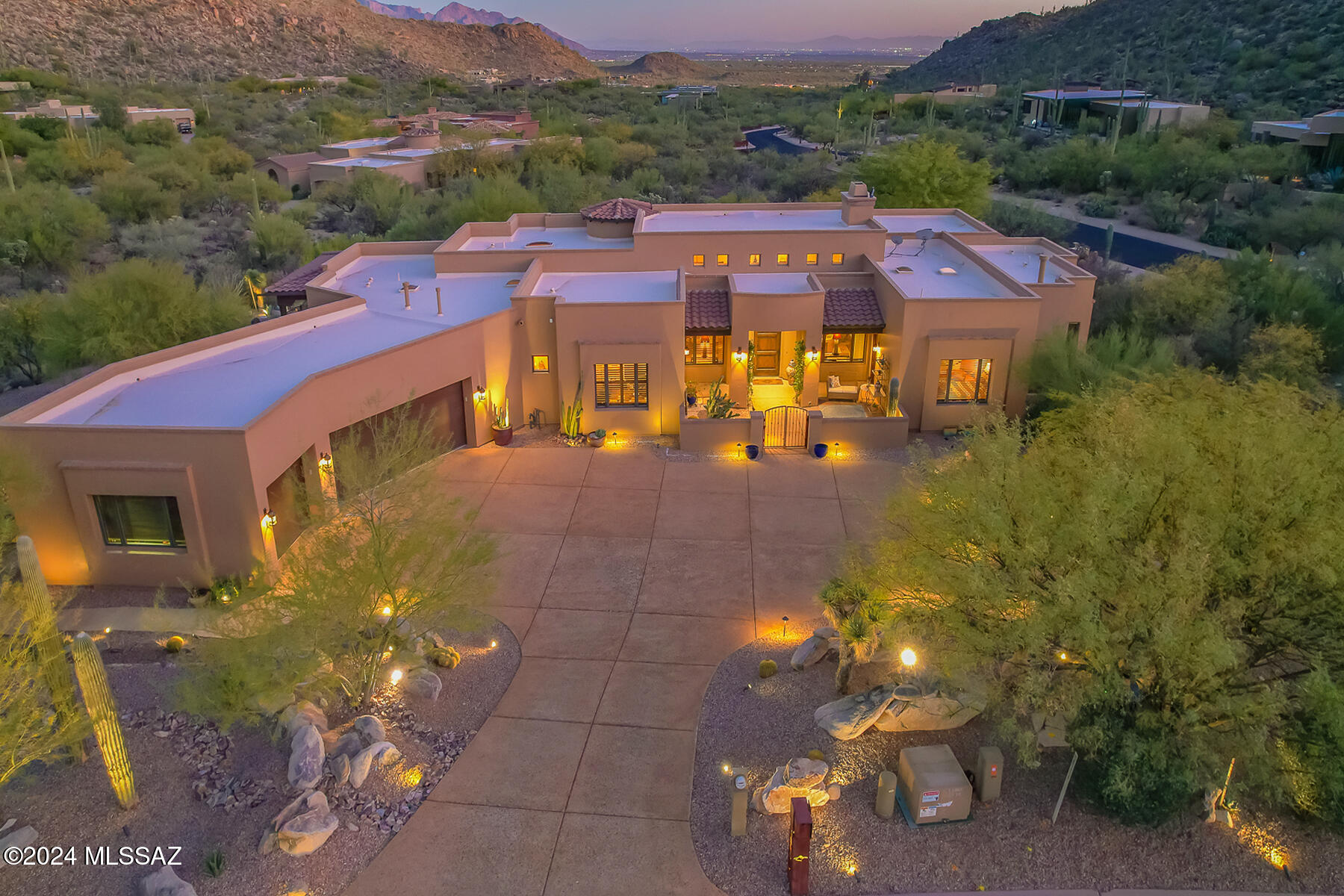 Canyon Pass At Dove Mountain - Residential