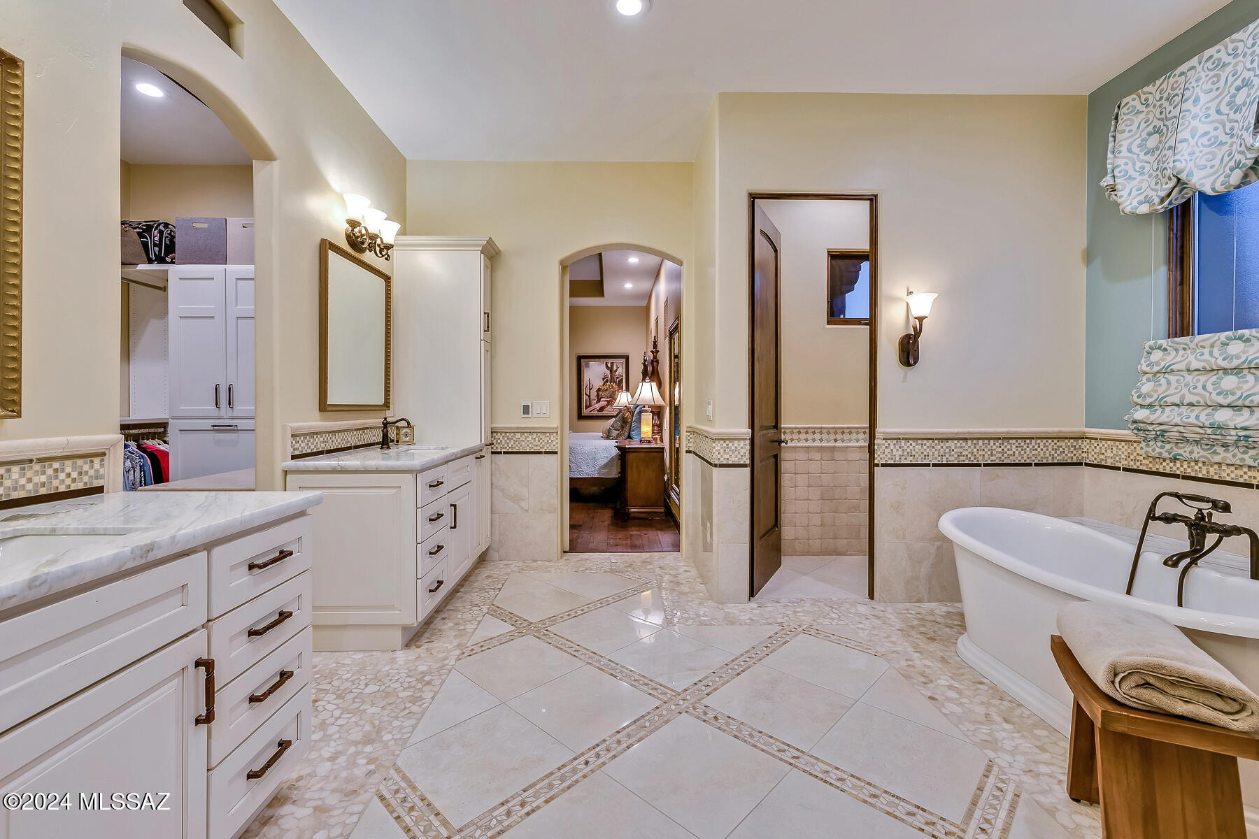Canyon Pass At Dove Mountain - Residential