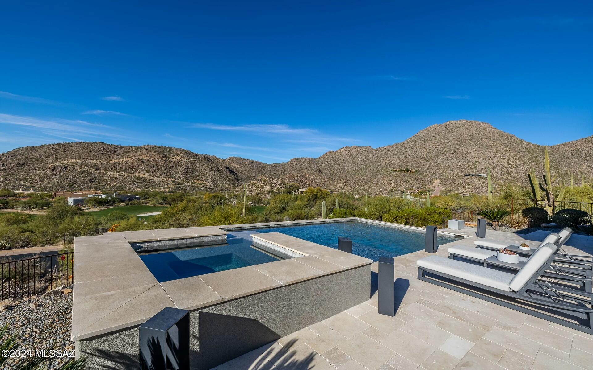 Canyon Pass At Dove Mountain - Residential